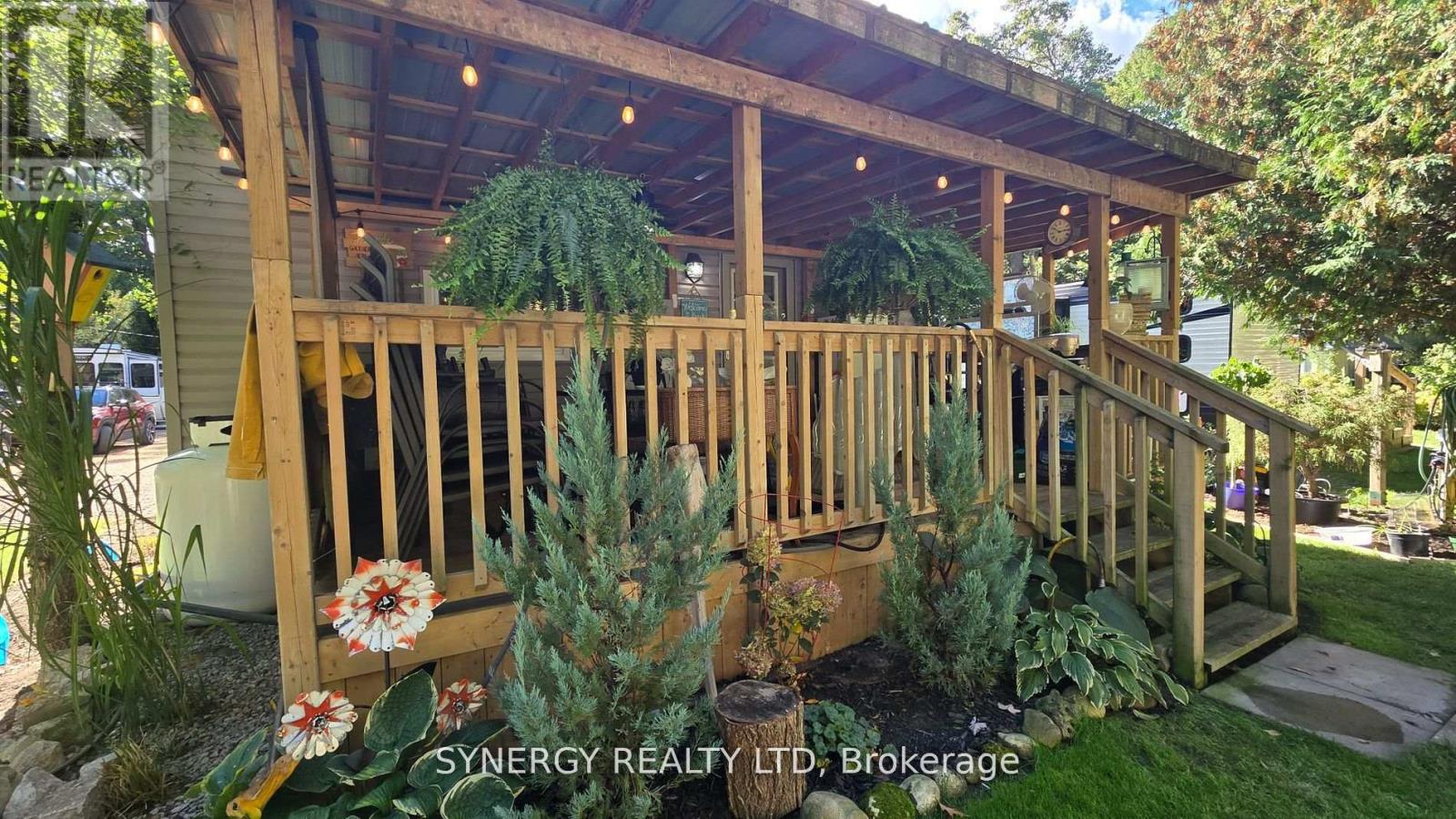 24749 Park Street, Strathroy-Caradoc, Ontario  N7G 1P4 - Photo 24 - X13786428