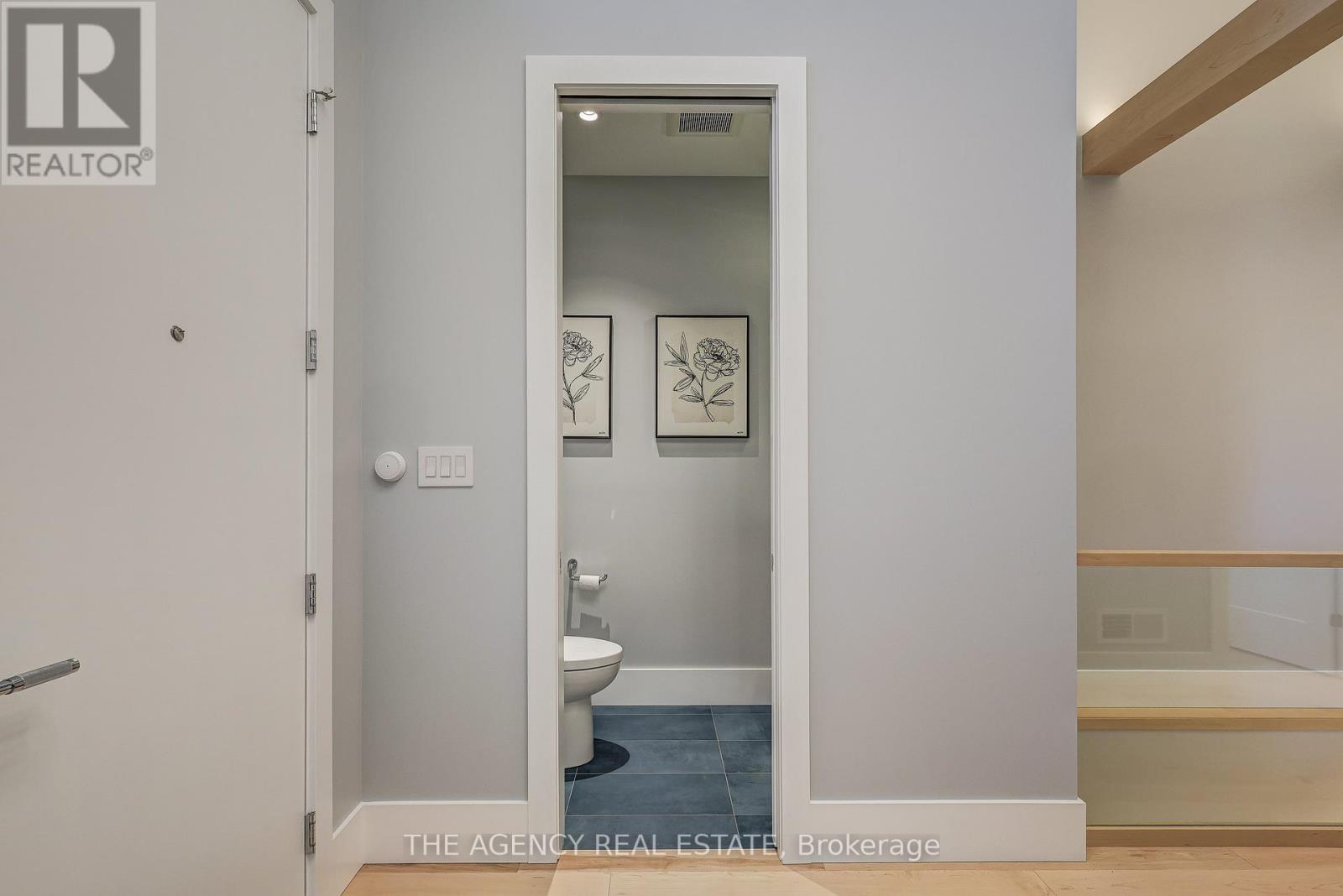 4228 Fallingbrook Road, London South, Ontario  N6P 0H8 - Photo 11 - X13786470