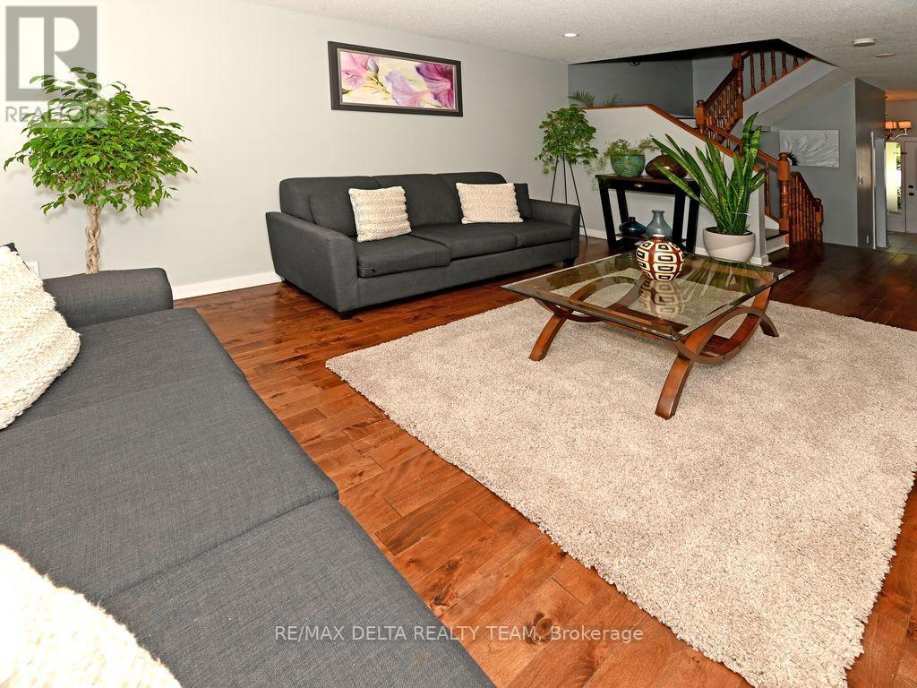 28 - 6159 Heritage Park Crescent, Ottawa, Ontario  K1C 7G5 - Photo 5 - X13786266