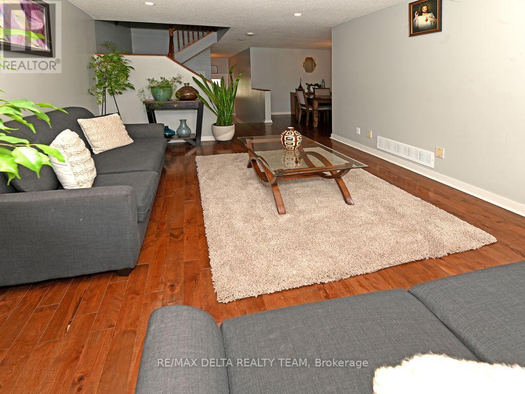 28 - 6159 Heritage Park Crescent, Ottawa, Ontario  K1C 7G5 - Photo 6 - X13786266