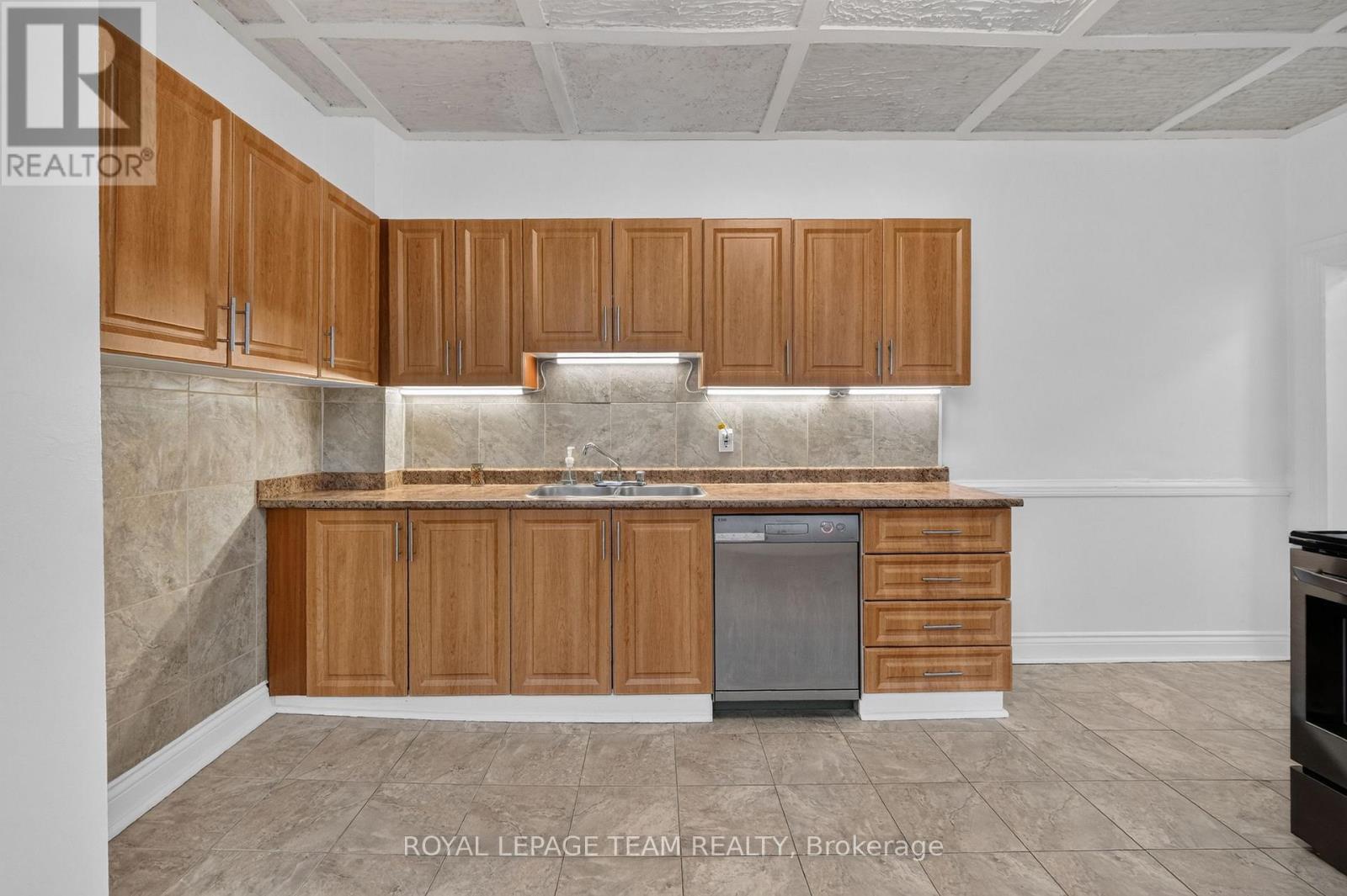 109 Florence Street, Ottawa, Ontario  K1R 5N1 - Photo 19 - X13786442
