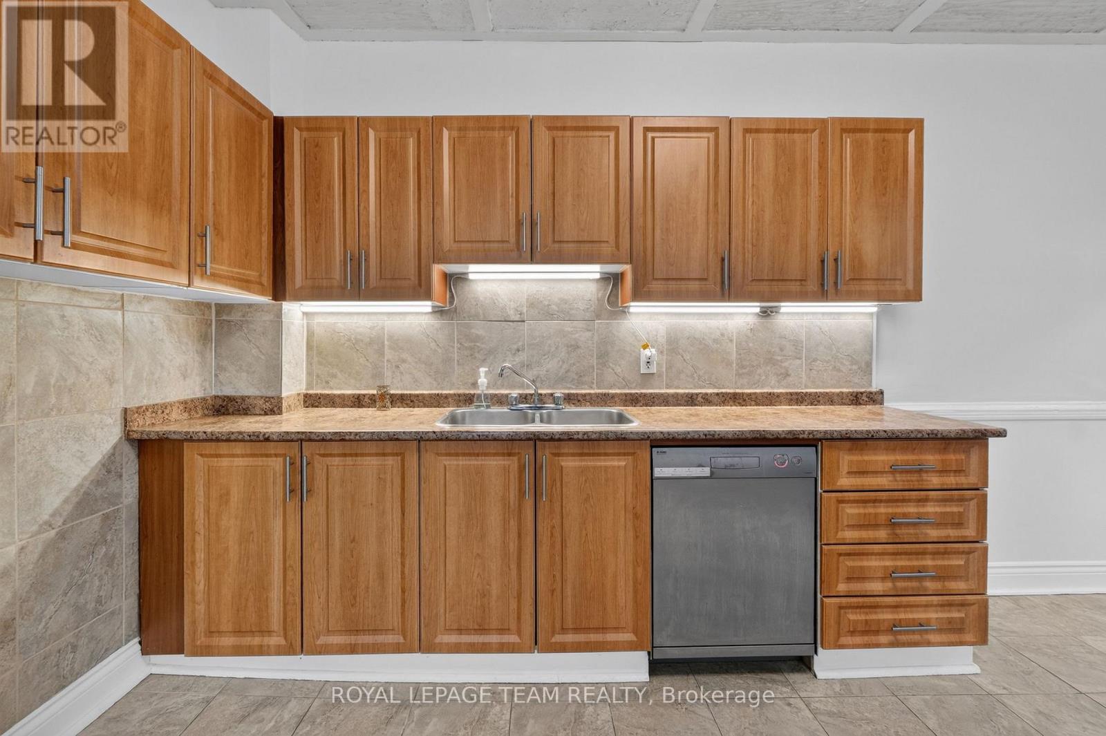 109 Florence Street, Ottawa, Ontario  K1R 5N1 - Photo 20 - X13786442