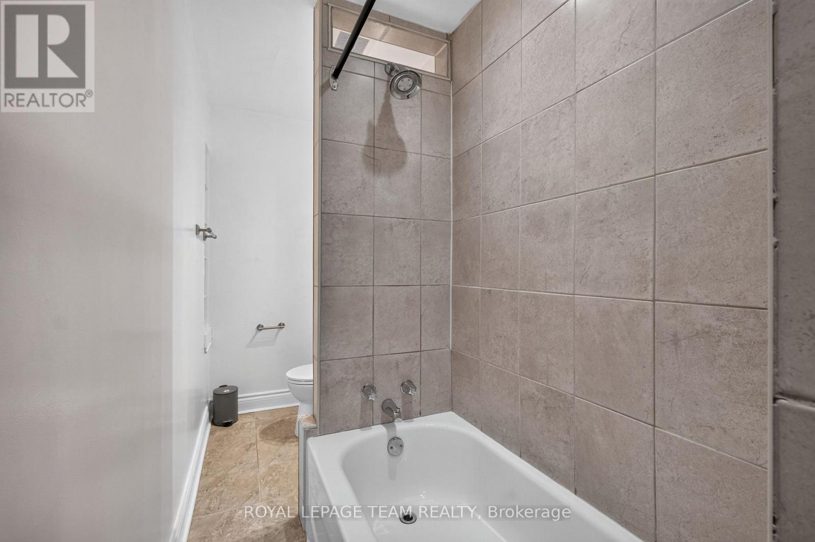 109 Florence Street, Ottawa, Ontario  K1R 5N1 - Photo 35 - X13786442