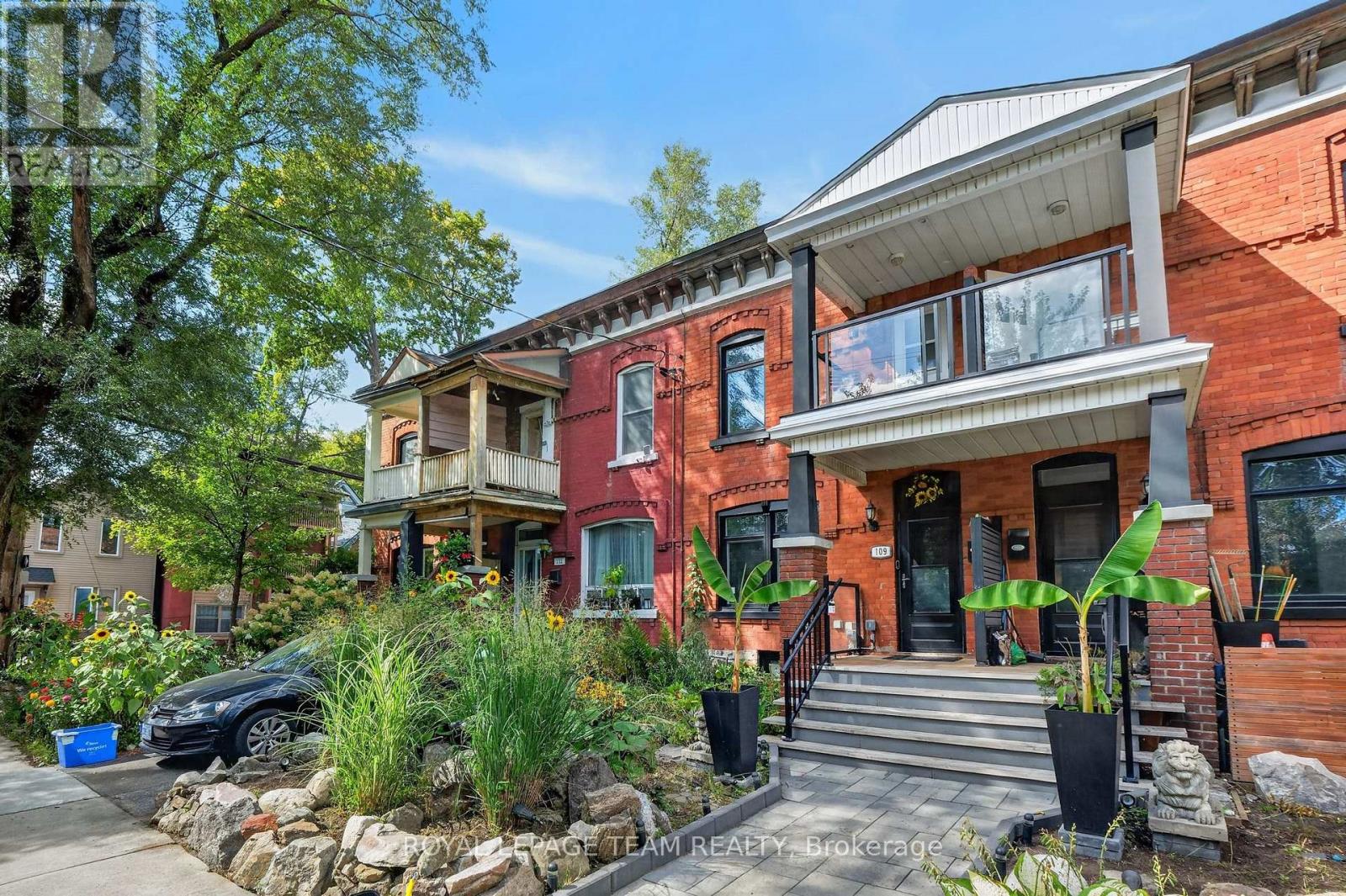 109 Florence Street, Ottawa, Ontario  K1R 5N1 - Photo 4 - X13786442