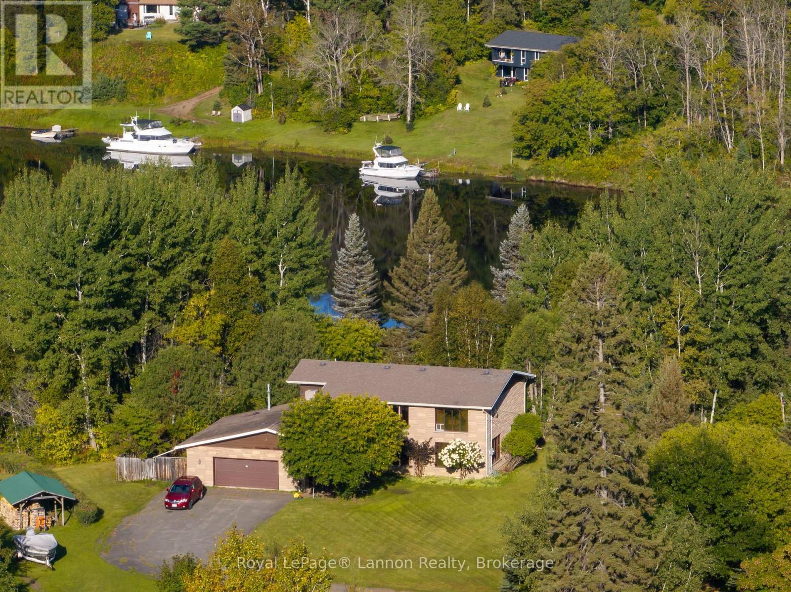 1319 VICTOR STREET, Thunder Bay, Ontario