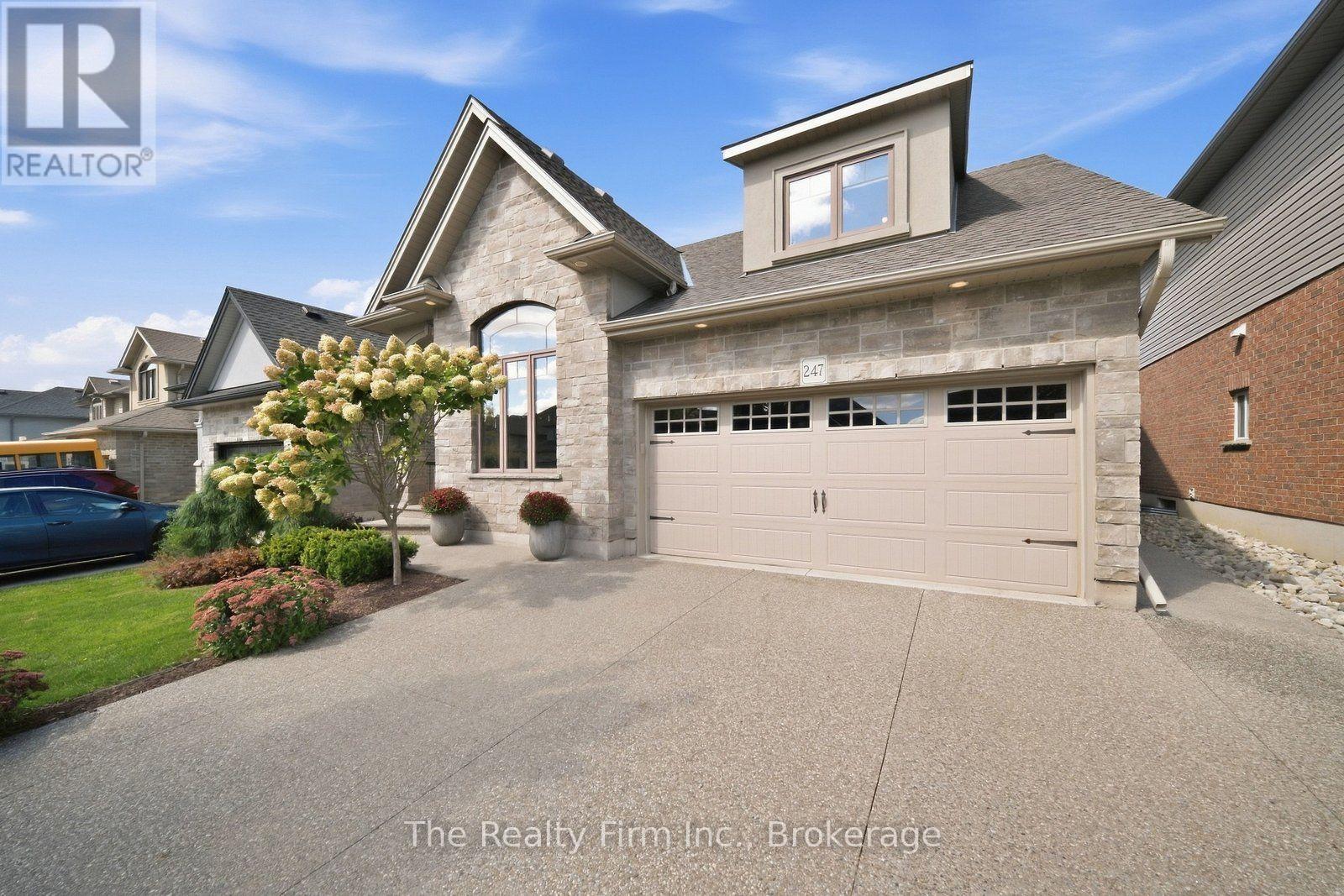 247 DIEPPE DRIVE, Woodstock, Ontario