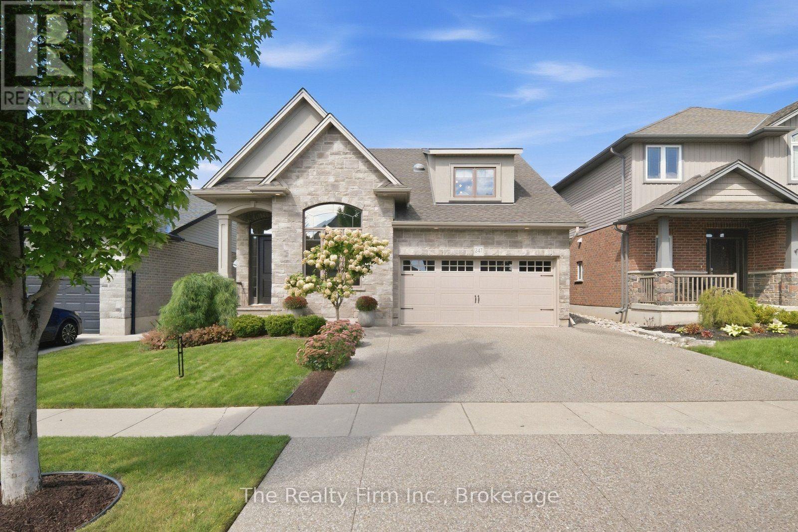 247 Dieppe Drive, Woodstock, Ontario N4T 0G1 - Photo 2 - X13786372