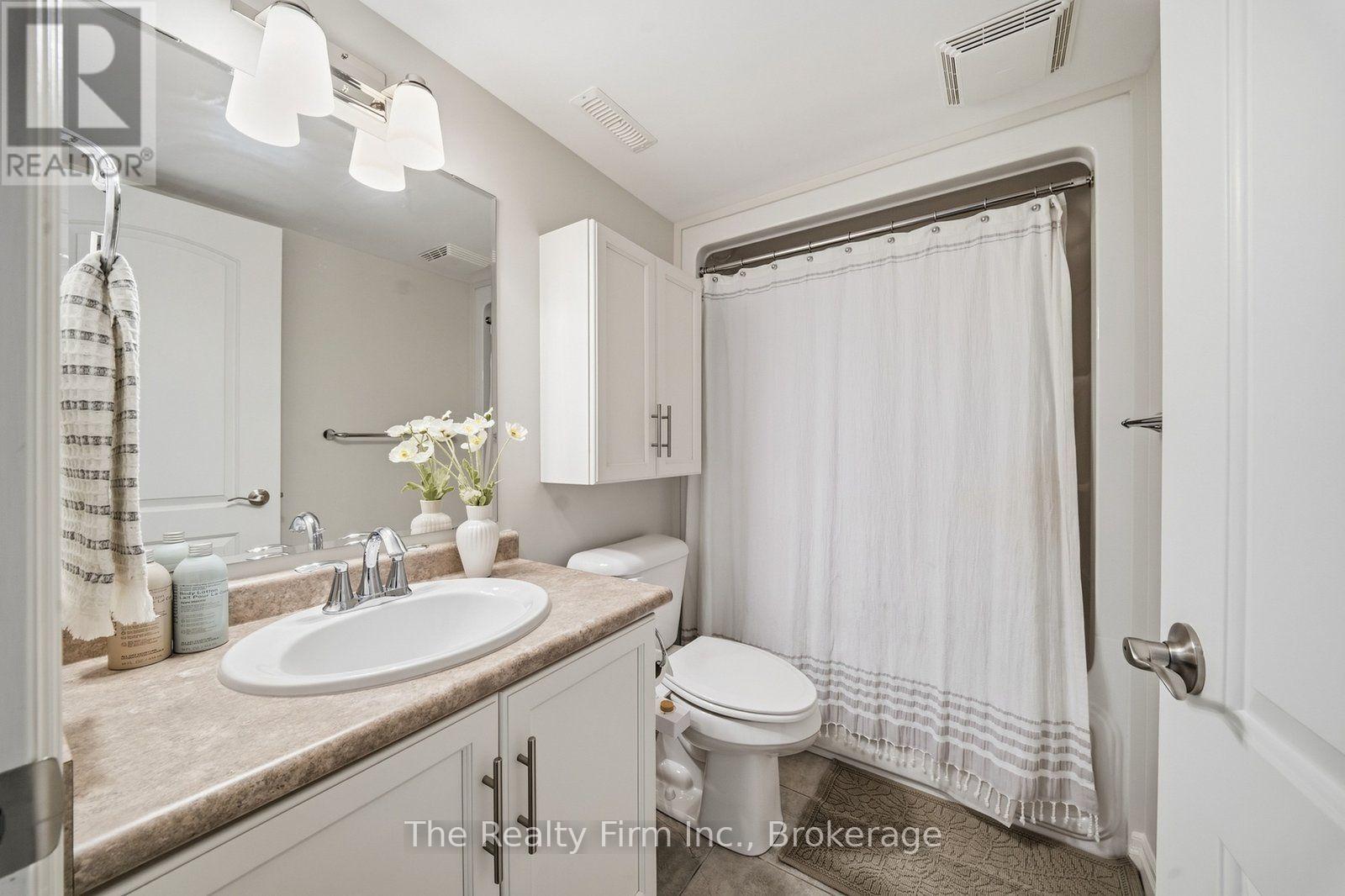 247 Dieppe Drive, Woodstock, Ontario N4T 0G1 - Photo 33 - X13786372