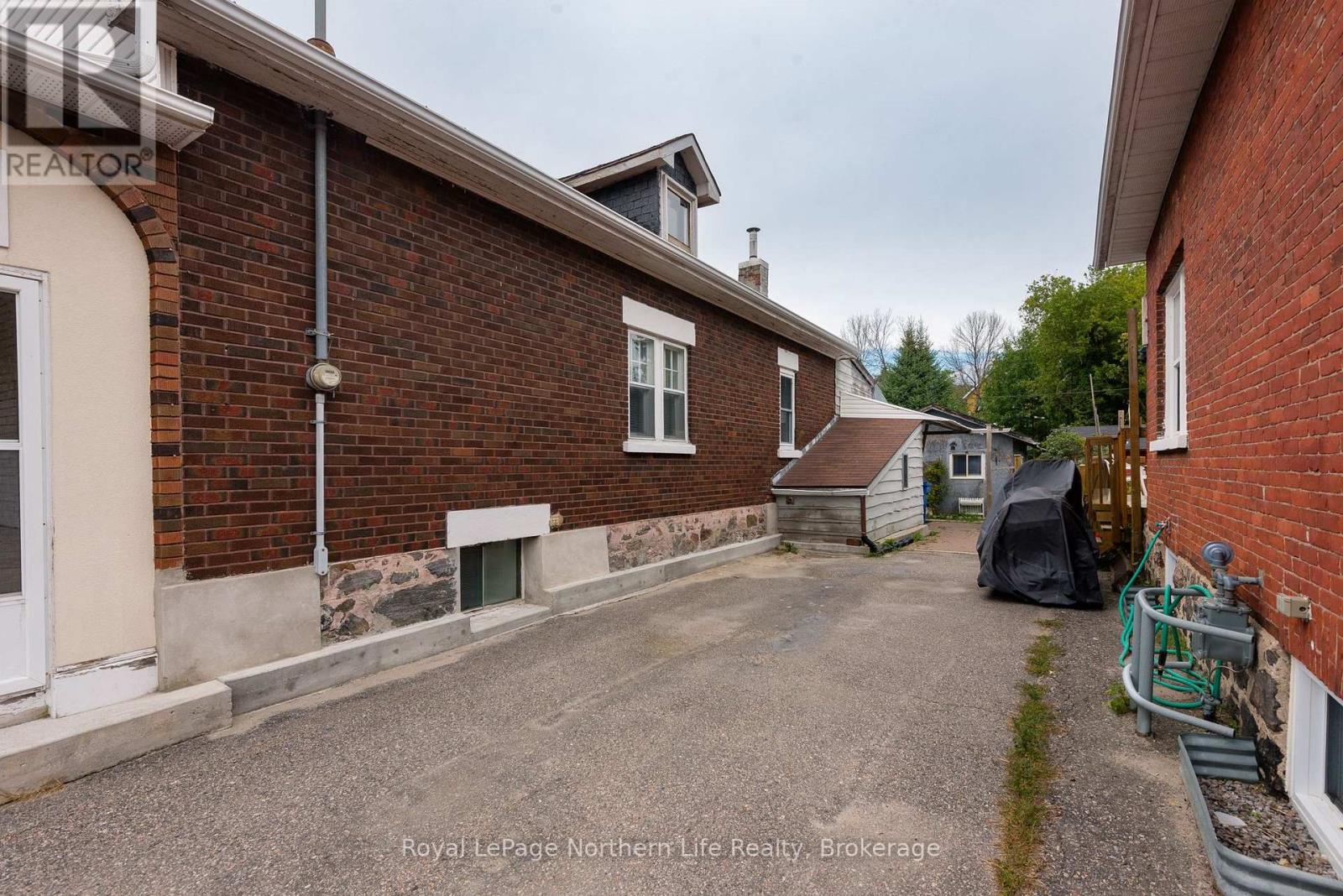 840 Front Street, North Bay (Central), Ontario  P1B 6N5 - Photo 3 - X13786472