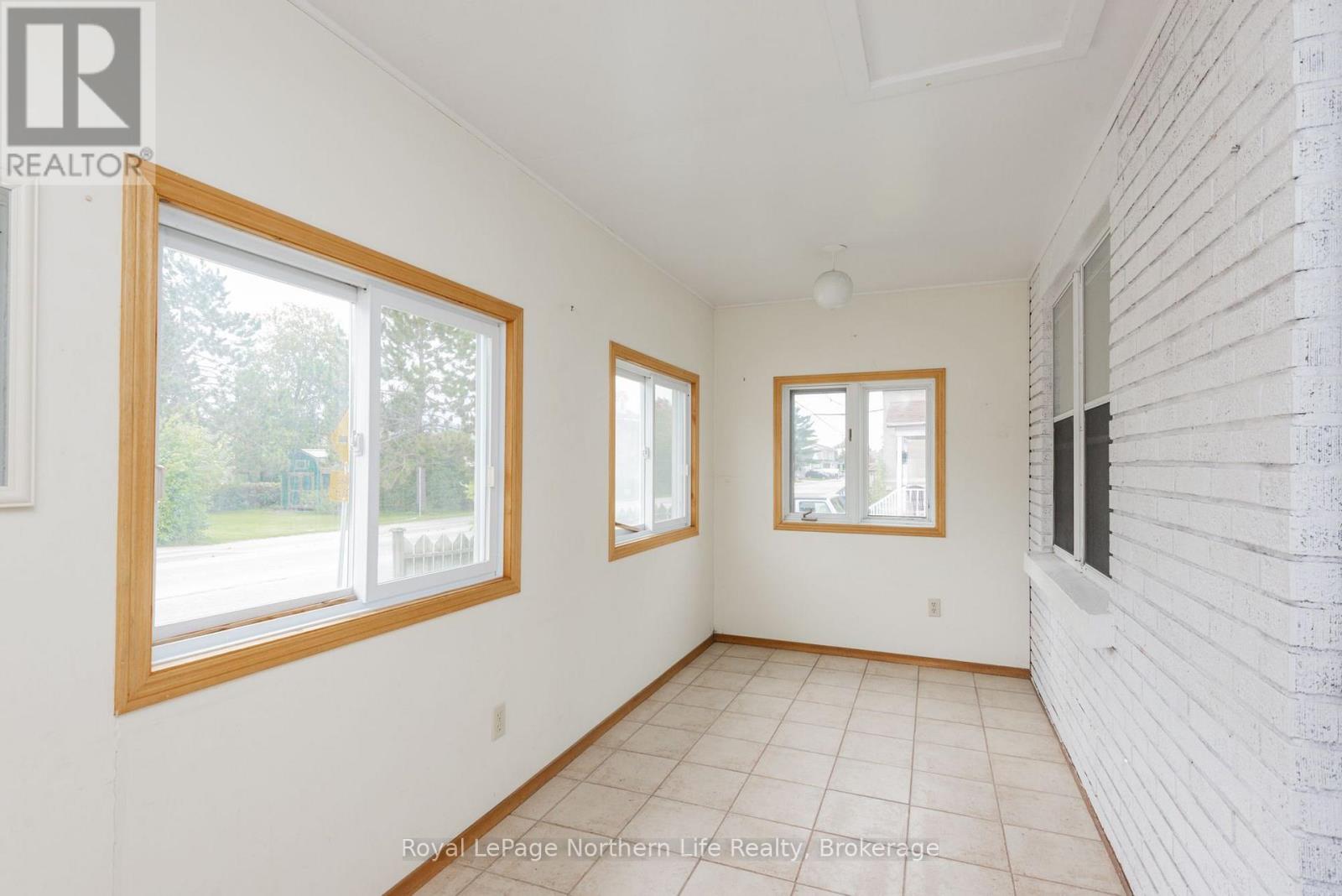 840 Front Street, North Bay (Central), Ontario  P1B 6N5 - Photo 5 - X13786472