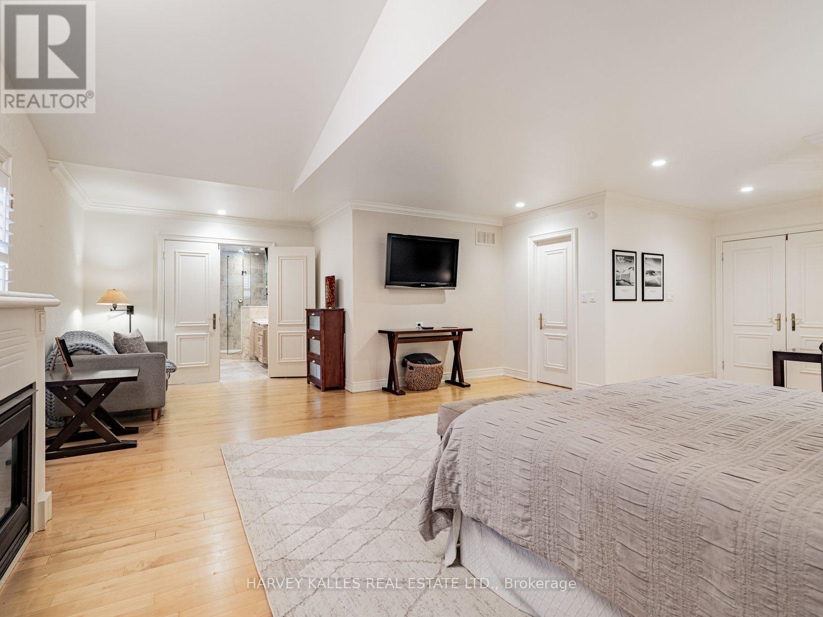 55 Viewmount Avenue, Toronto, Ontario  M6B 1T2 - Photo 36 - C13786194