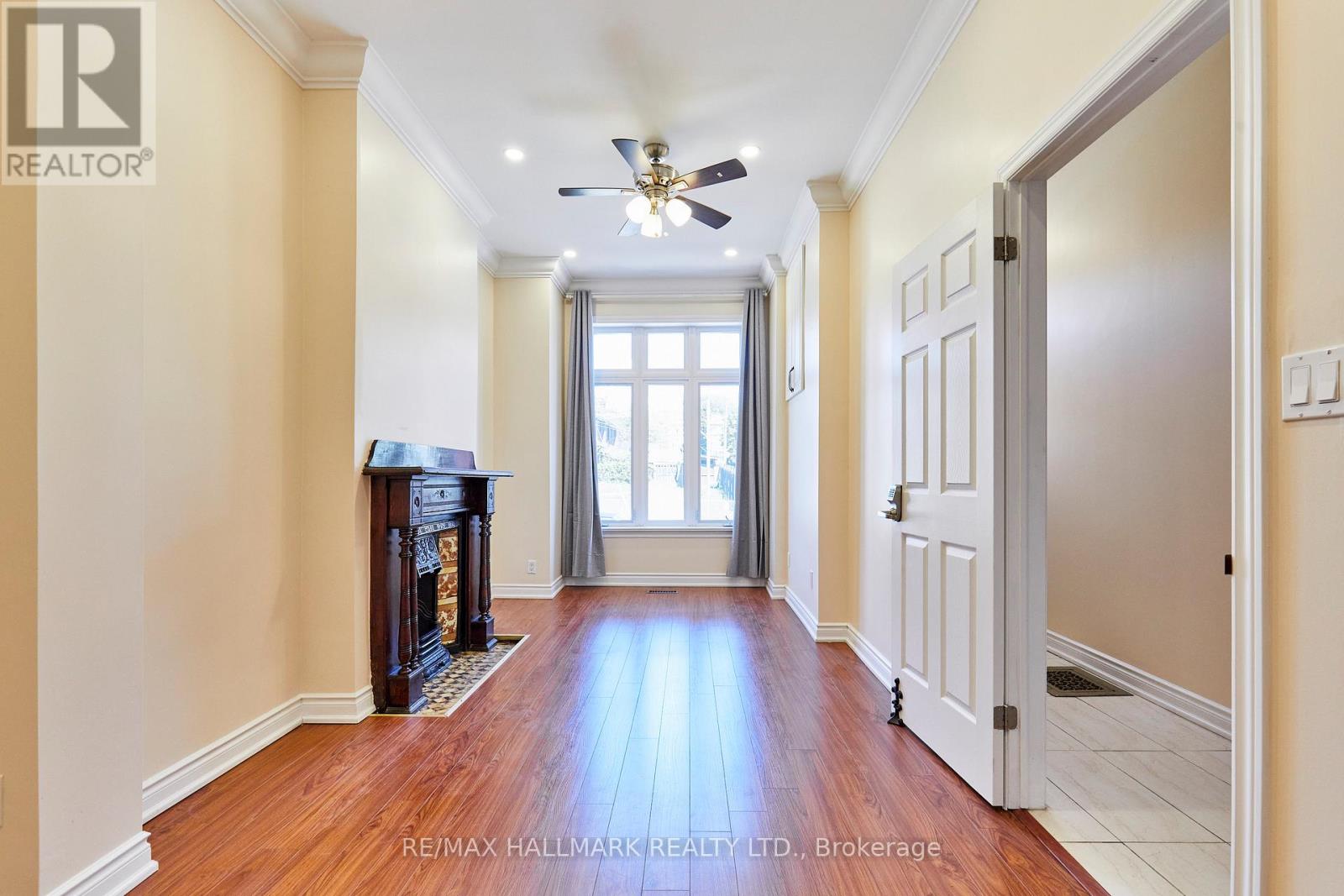 95 Wolseley Street, Toronto, Ontario  M5T 1A4 - Photo 3 - C13786224