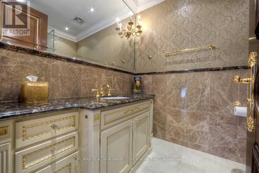 703 - 118 Yorkville Avenue, Toronto, Ontario  M5R 1C2 - Photo 23 - C13786230