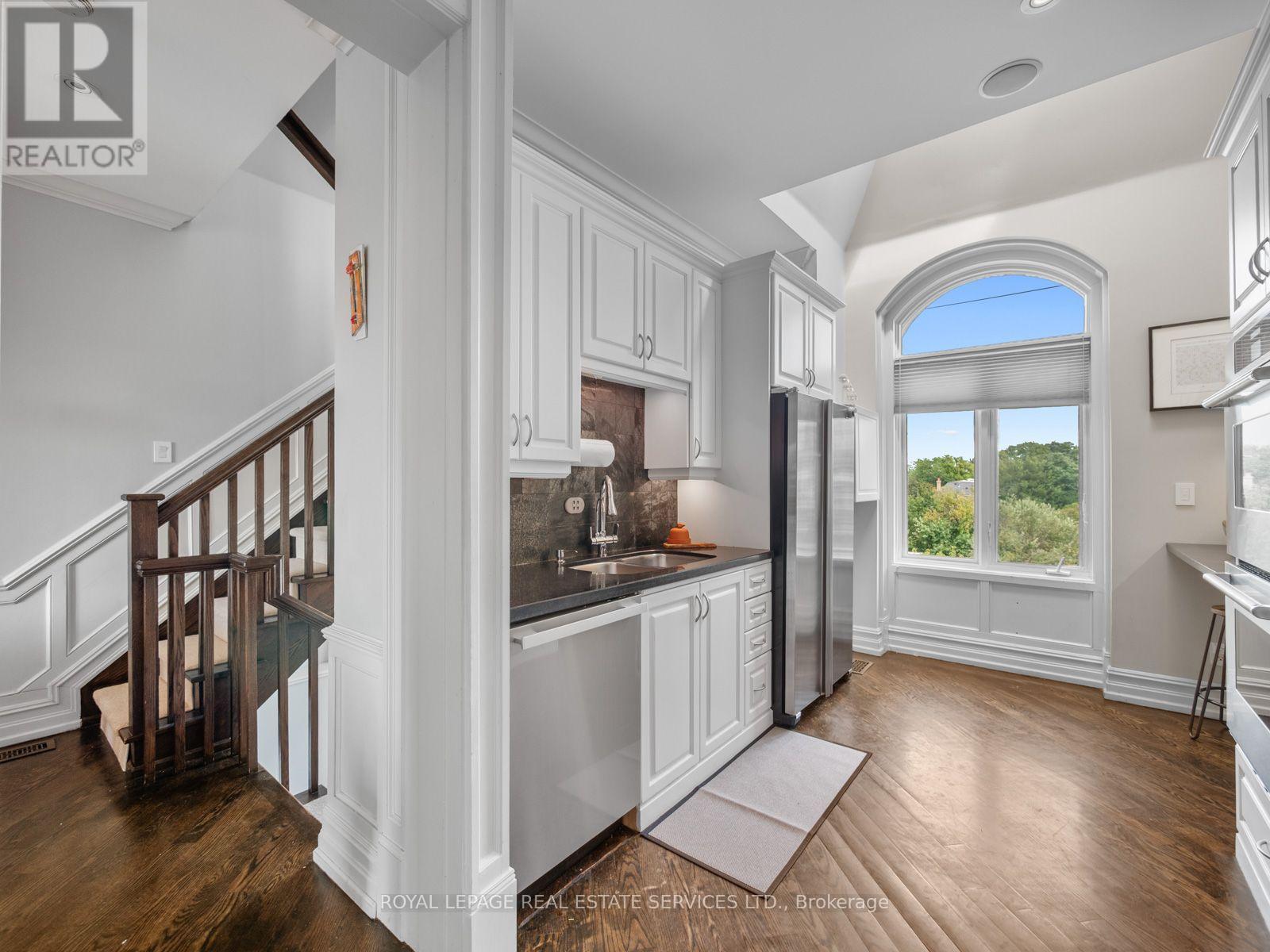 4 - 276 Spadina Road, Toronto, Ontario  M5R 2V4 - Photo 27 - C13786274