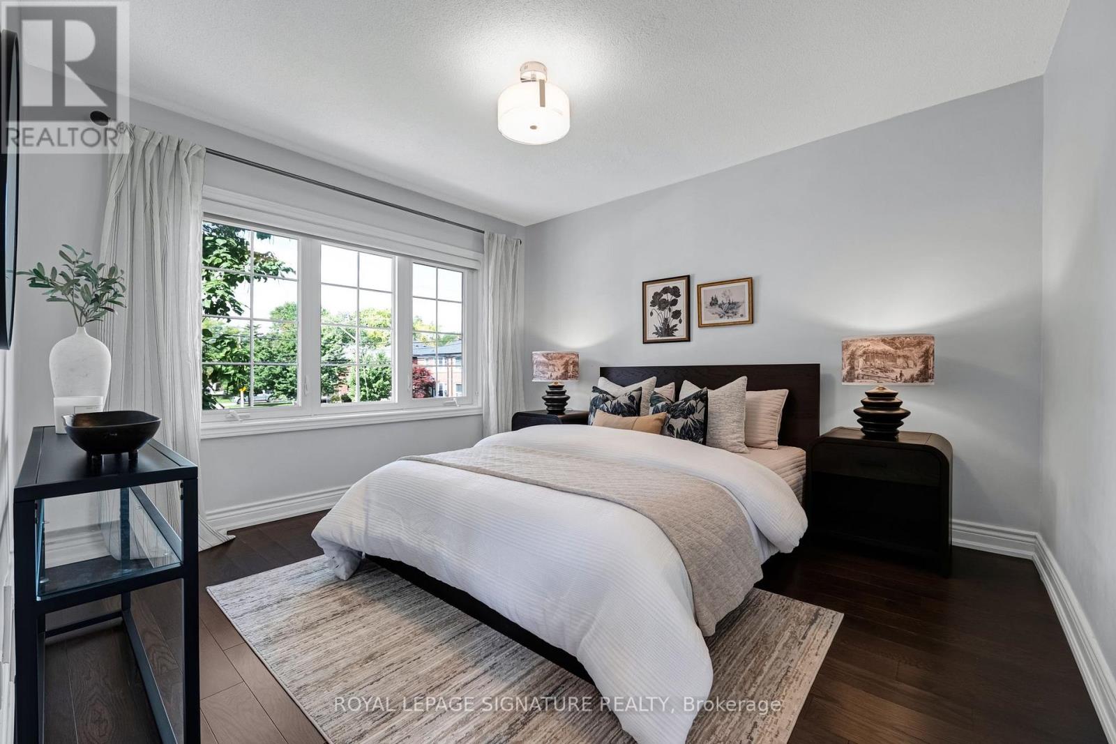 39 Brentcliffe Road, Toronto, Ontario  M4G 3Y4 - Photo 16 - C13786368
