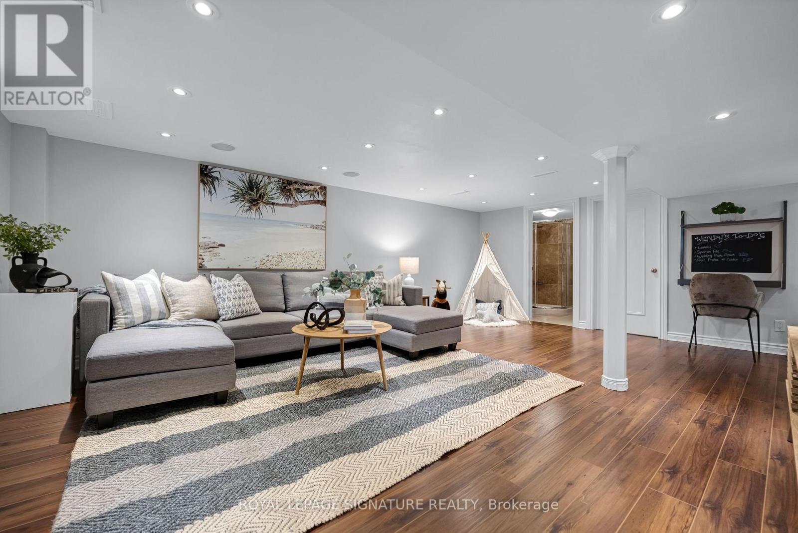 39 Brentcliffe Road, Toronto, Ontario  M4G 3Y4 - Photo 22 - C13786368