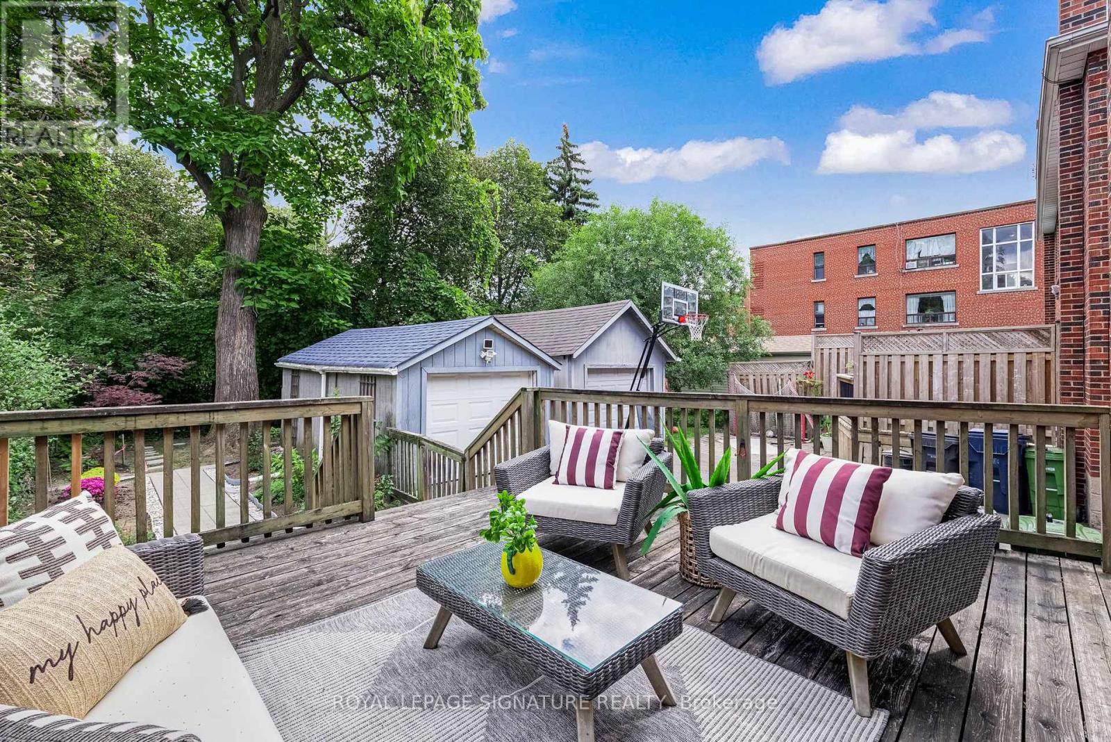 39 Brentcliffe Road, Toronto, Ontario  M4G 3Y4 - Photo 28 - C13786368