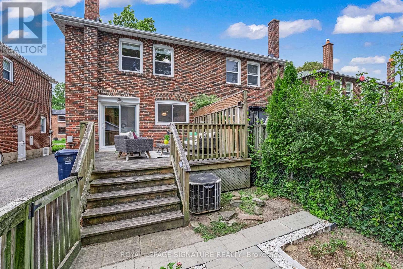 39 Brentcliffe Road, Toronto, Ontario  M4G 3Y4 - Photo 29 - C13786368