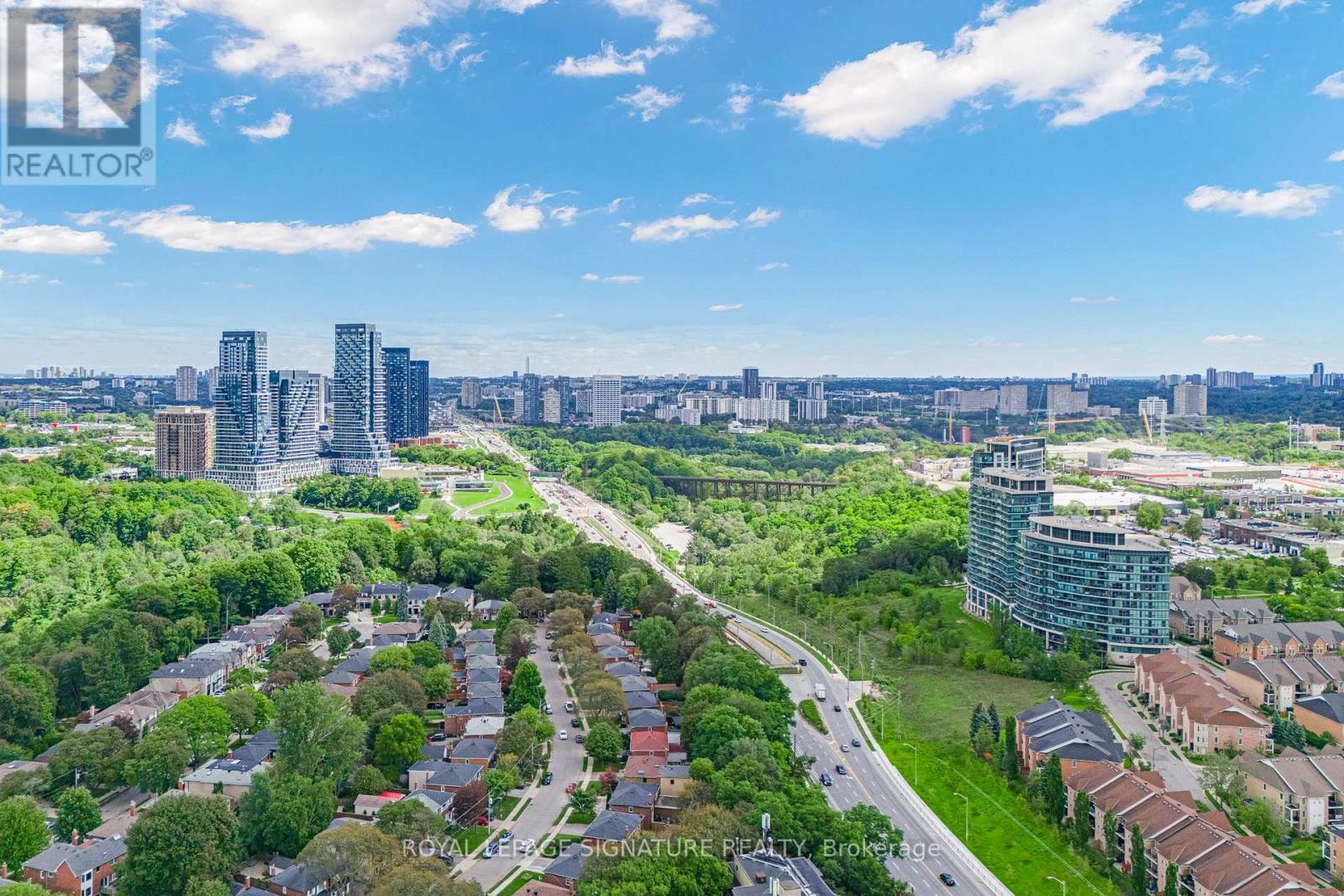 39 Brentcliffe Road, Toronto, Ontario  M4G 3Y4 - Photo 39 - C13786368
