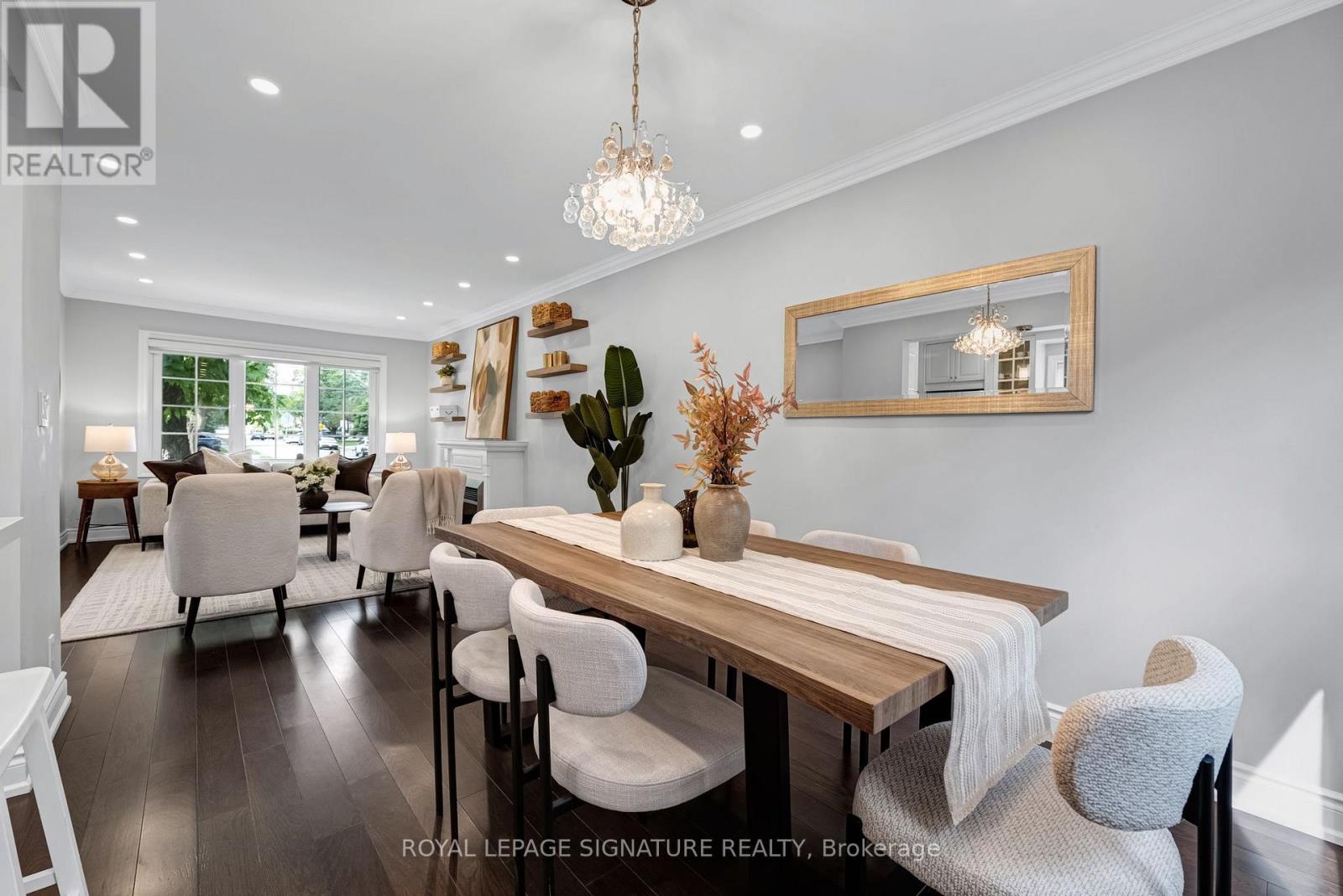 39 Brentcliffe Road, Toronto, Ontario  M4G 3Y4 - Photo 9 - C13786368