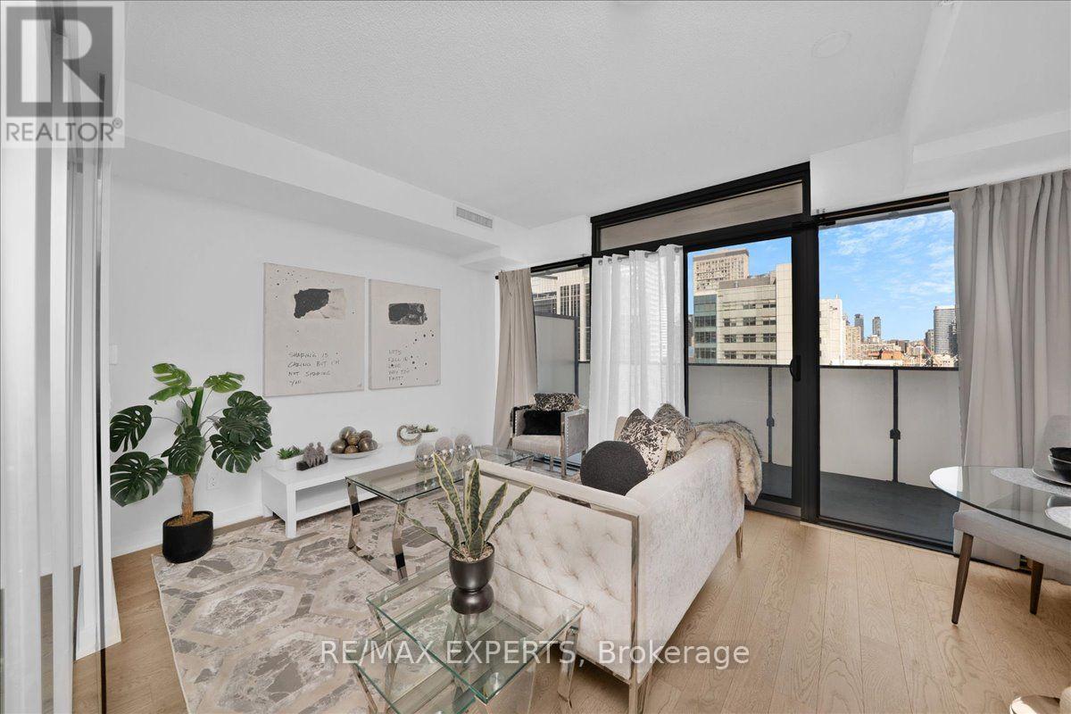 1815 - 25 Richmond Street E, Toronto, Ontario  M5C 0A6 - Photo 12 - C13786382