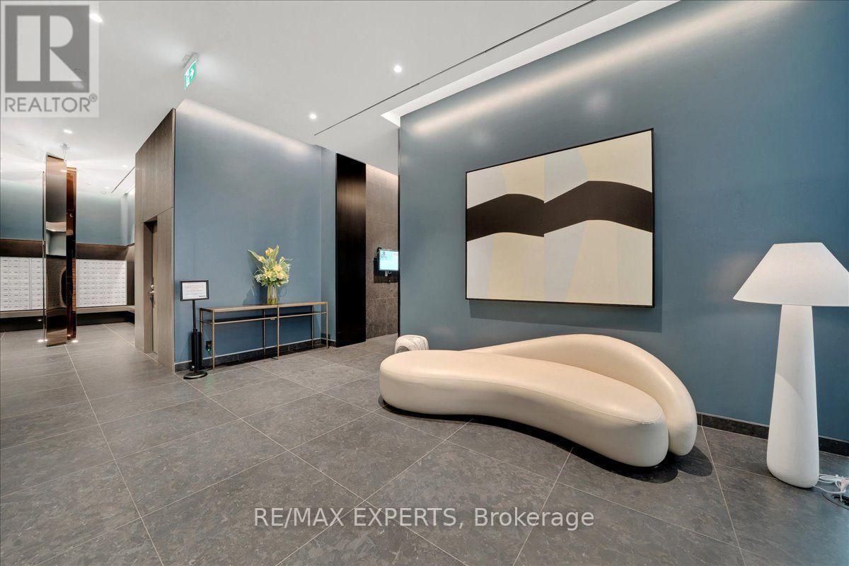 1815 - 25 Richmond Street E, Toronto, Ontario  M5C 0A6 - Photo 4 - C13786382