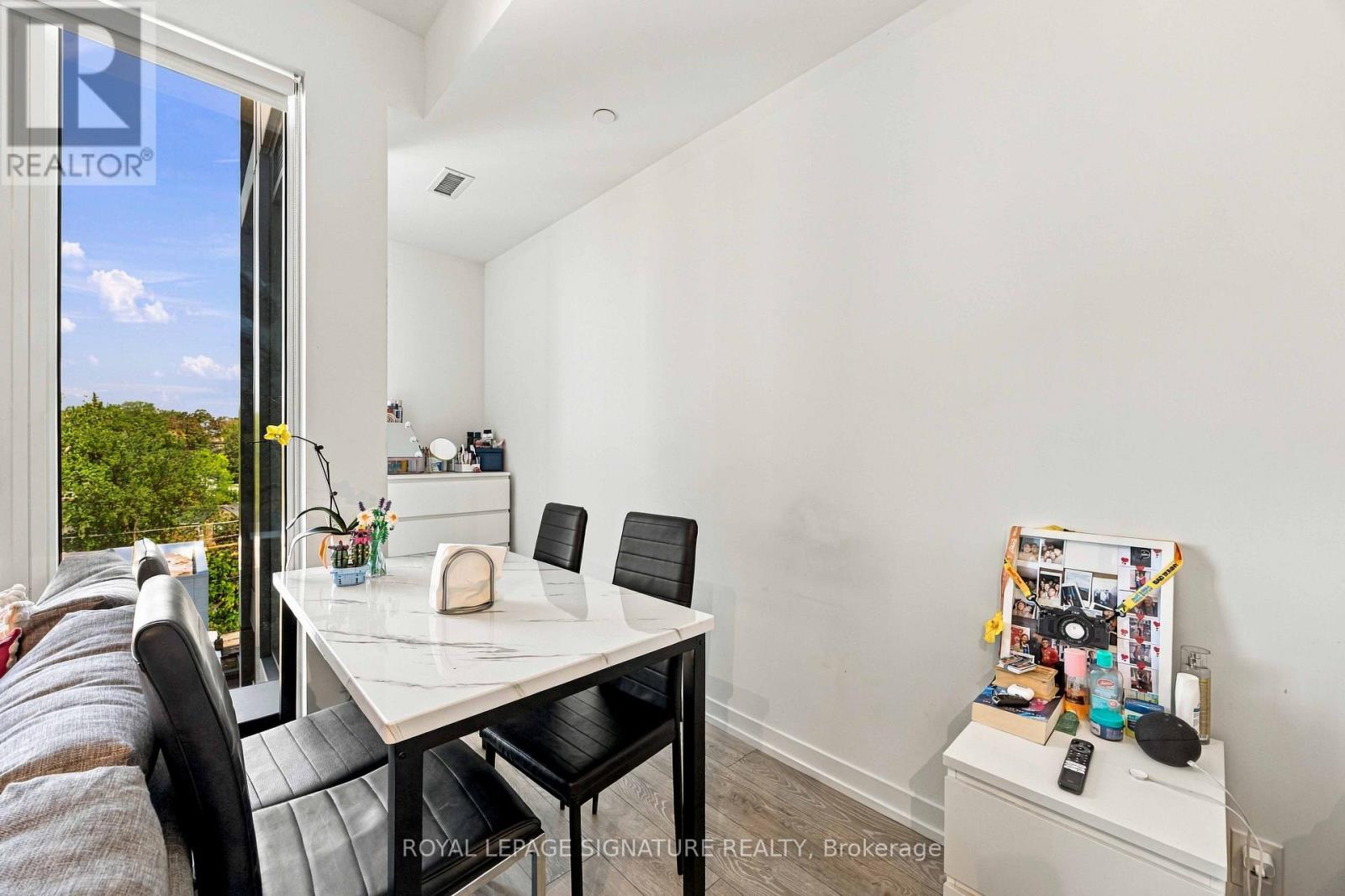 817 - 2020 Bathurst Street, Toronto, Ontario  M5P 0A6 - Photo 17 - C13786414