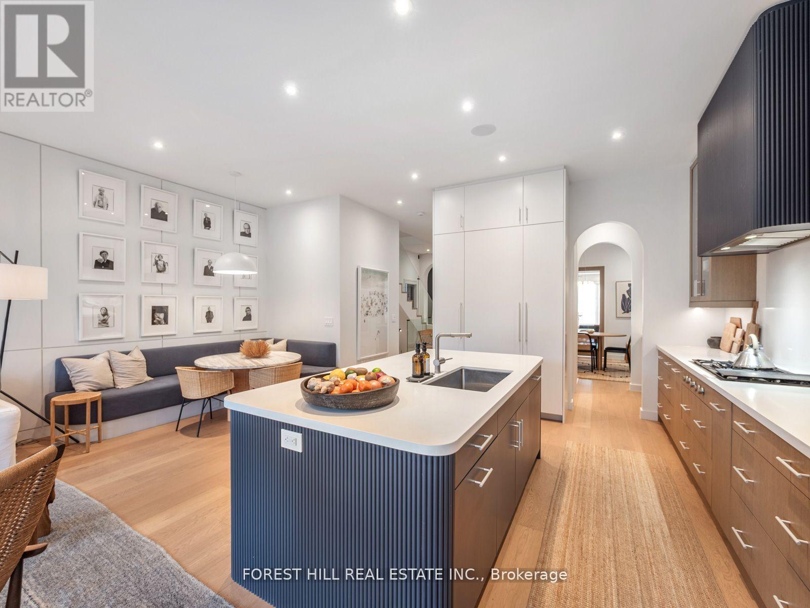 77 Kendal Avenue, Toronto, Ontario  M5R 1L8 - Photo 12 - C13786506