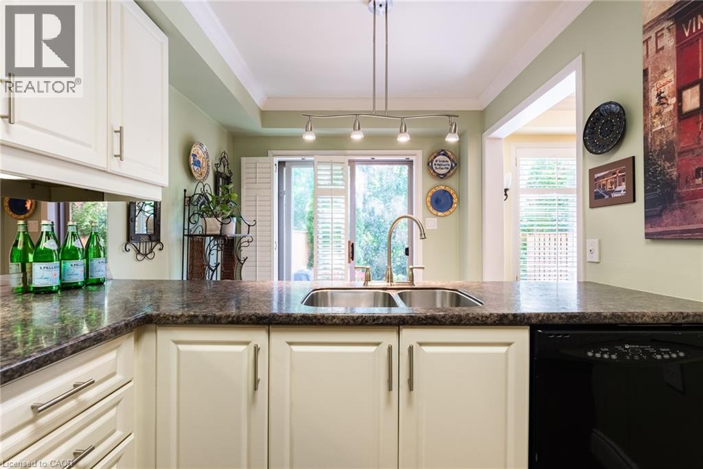 1276 Silvan Forest Drive Unit# 20, Burlington, Ontario  L7M 4V8 - Photo 11 - 40863290