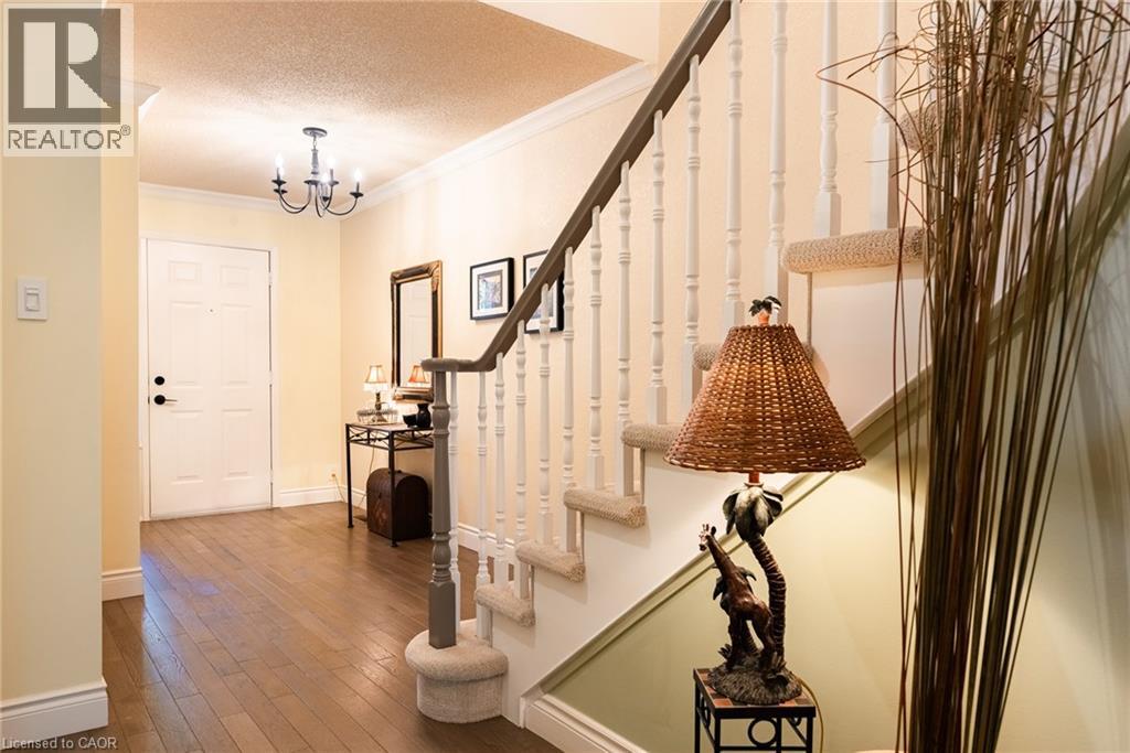 1276 Silvan Forest Drive Unit# 20, Burlington, Ontario  L7M 4V8 - Photo 8 - 40863290