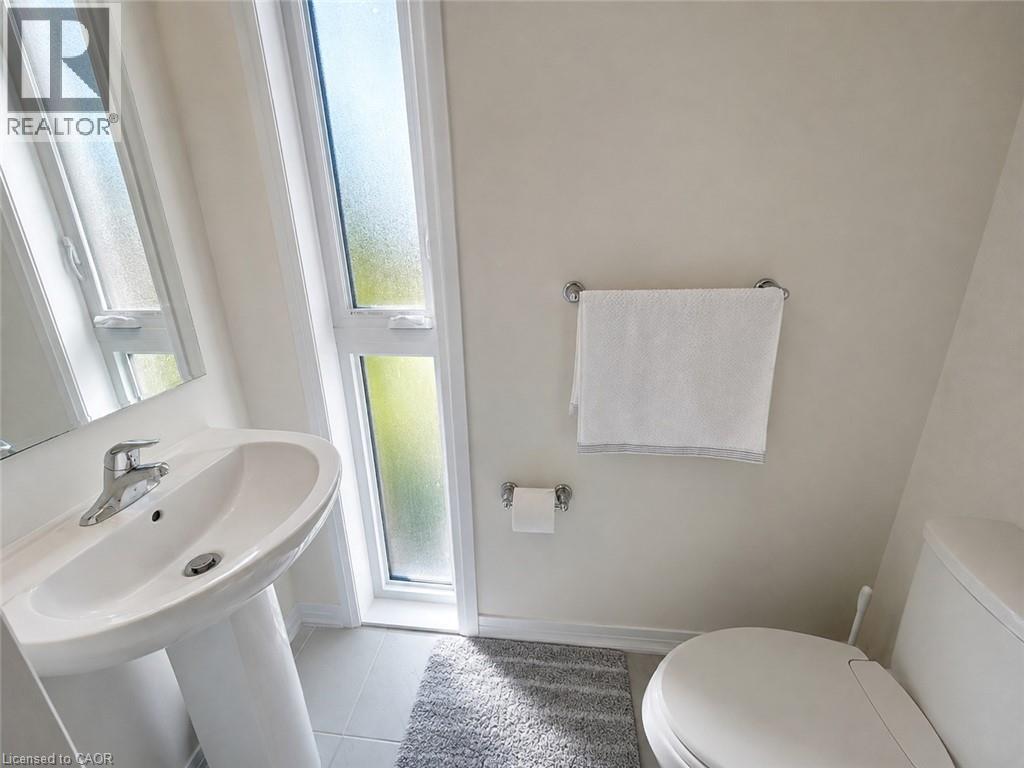 142 Foamflower Place Unit# 30, Waterloo, Ontario  N2V 0J1 - Photo 8 - 40863235