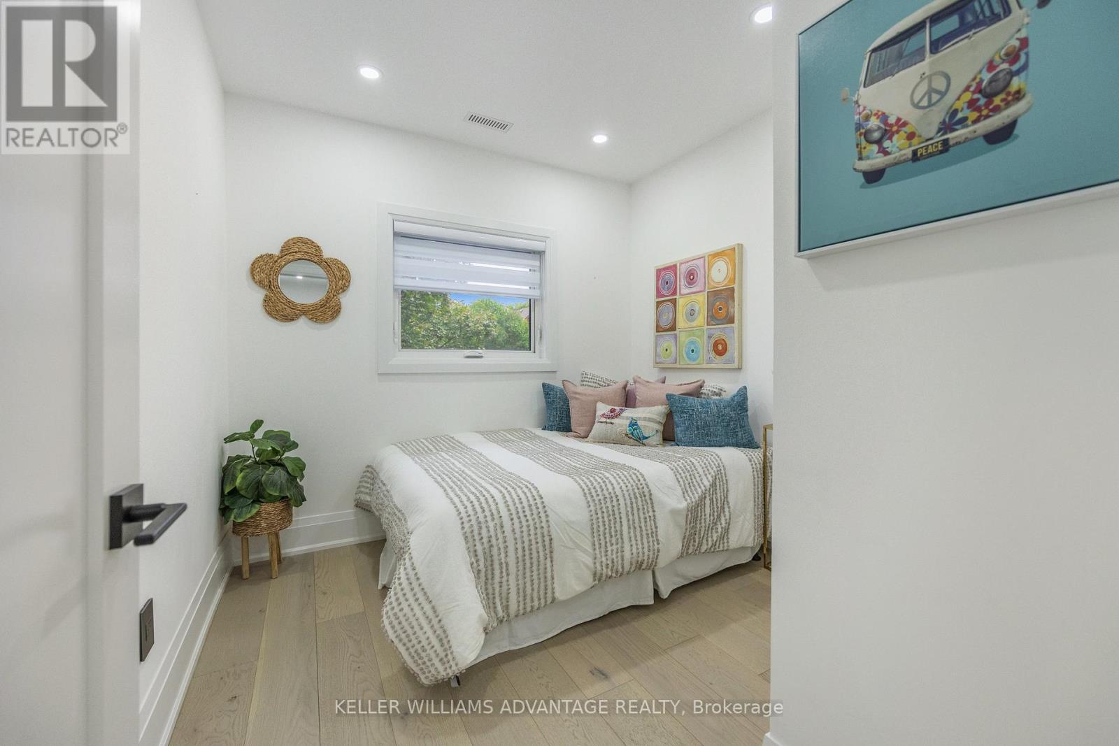 36 Lockwood Road, Toronto, Ontario  M4L 3M8 - Photo 22 - E13786358