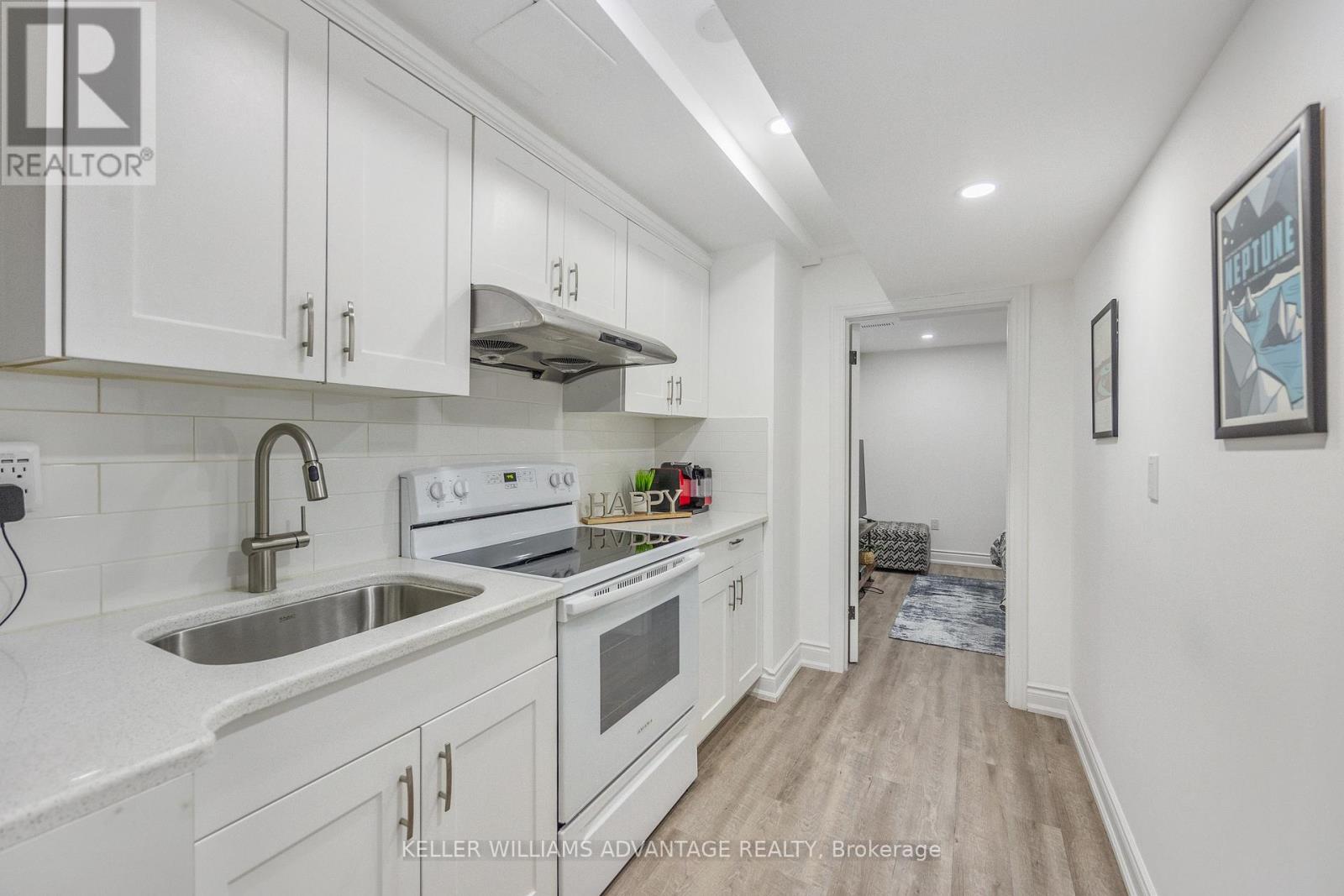 36 Lockwood Road, Toronto, Ontario  M4L 3M8 - Photo 34 - E13786358