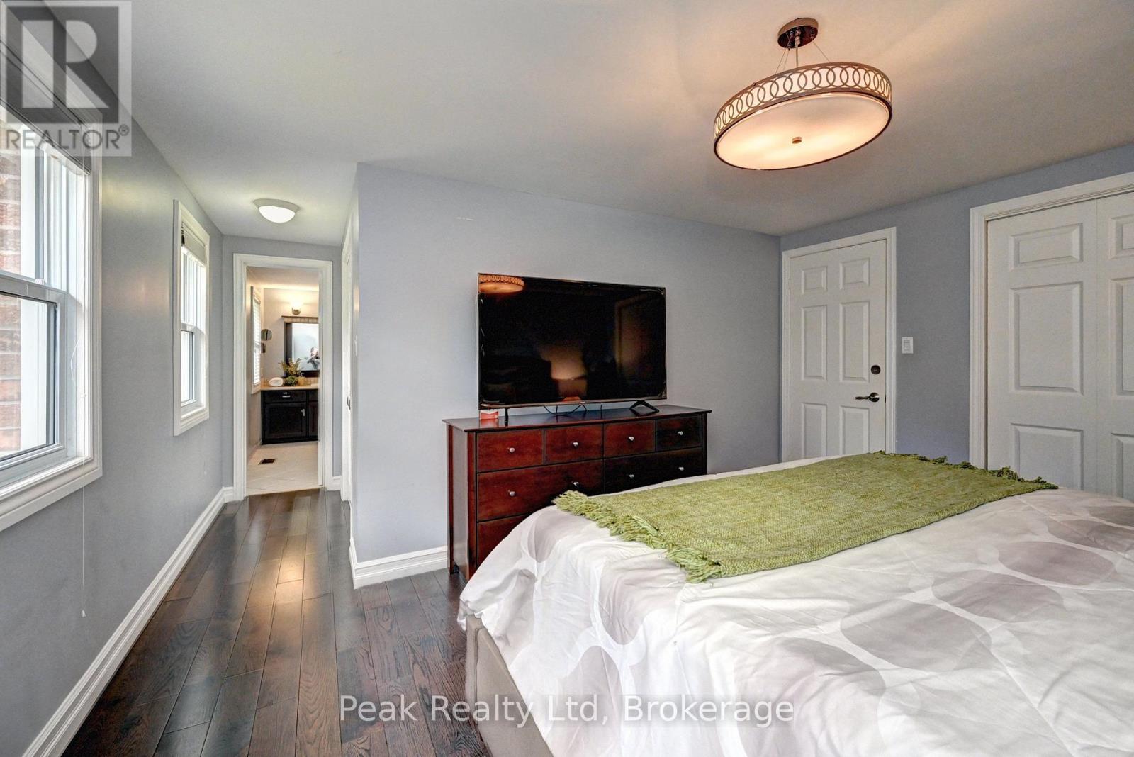 28 Notchwood Court, Kitchener, Ontario  N2A 3L5 - Photo 21 - X13786250