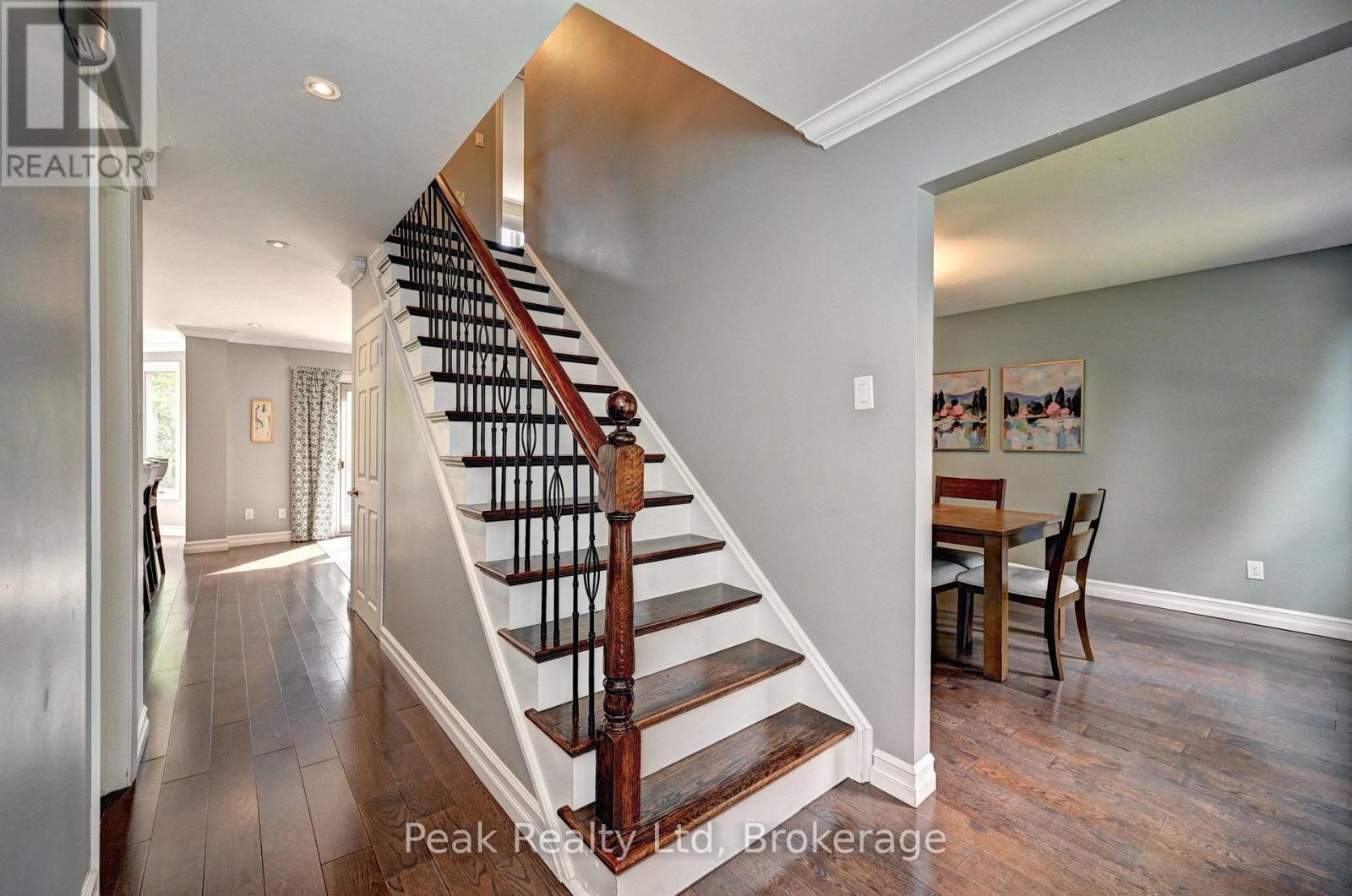 28 Notchwood Court, Kitchener, Ontario  N2A 3L5 - Photo 6 - X13786250
