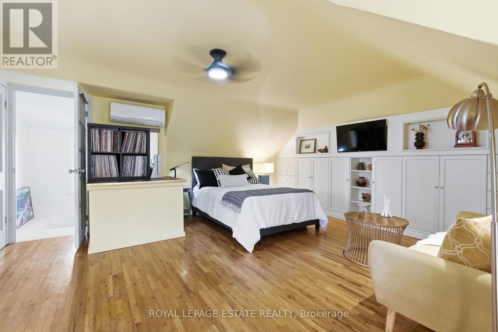14 Lyall Avenue, Toronto, Ontario  M4E 1V8 - Photo 32 - E13786426