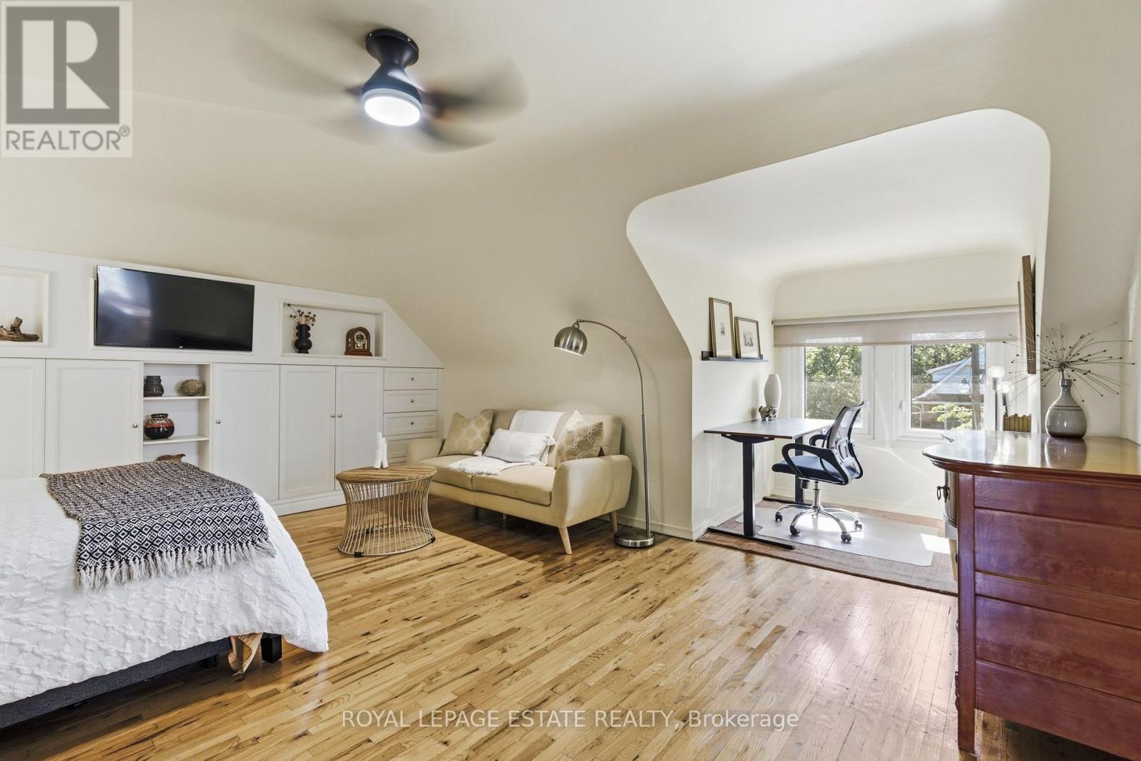 14 Lyall Avenue, Toronto, Ontario  M4E 1V8 - Photo 35 - E13786426