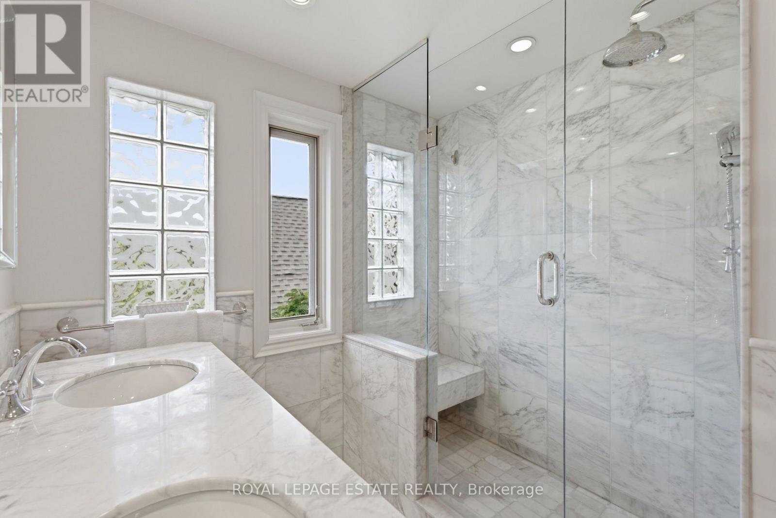 14 Lyall Avenue, Toronto, Ontario  M4E 1V8 - Photo 37 - E13786426