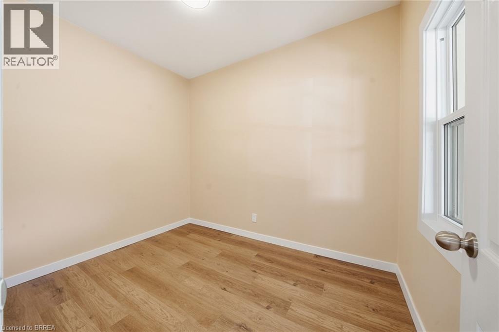 140 Pearl Street, Brantford, Ontario  N3T 3T2 - Photo 8 - 40863409
