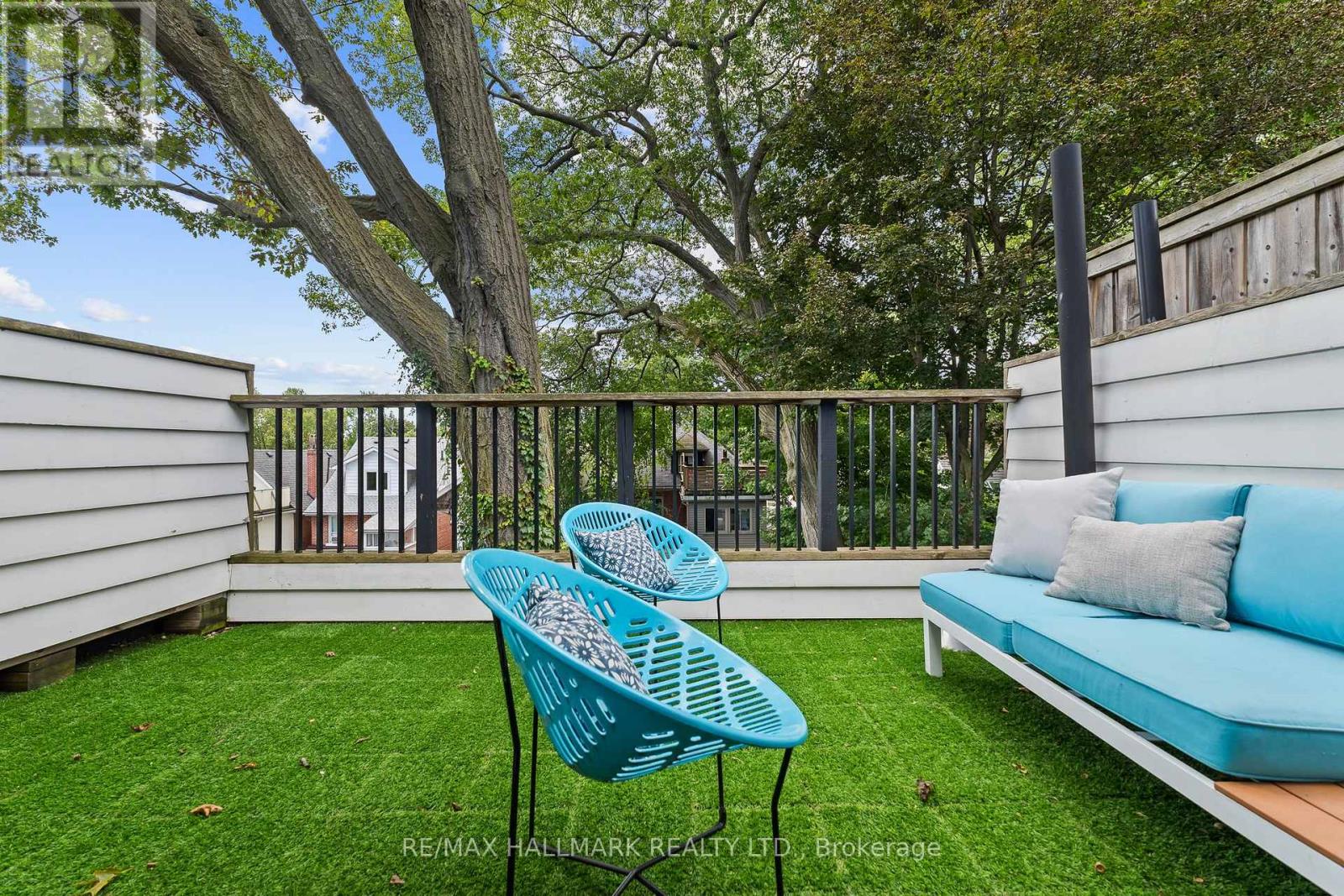 40 Fernwood Park Avenue, Toronto, Ontario  M4E 3G1 - Photo 41 - E13786220