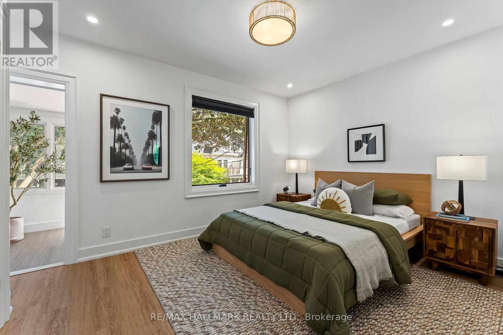 40 Fernwood Park Avenue, Toronto, Ontario  M4E 3G1 - Photo 31 - E13786220