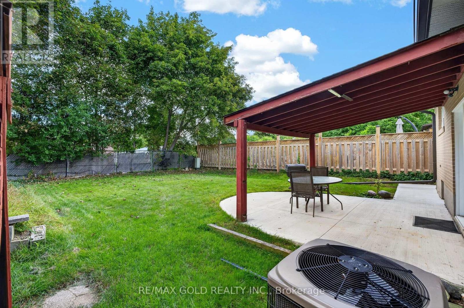 182 Mcmurchy Avenue S, Brampton, Ontario  L6Y 1Y9 - Photo 47 - W13785674
