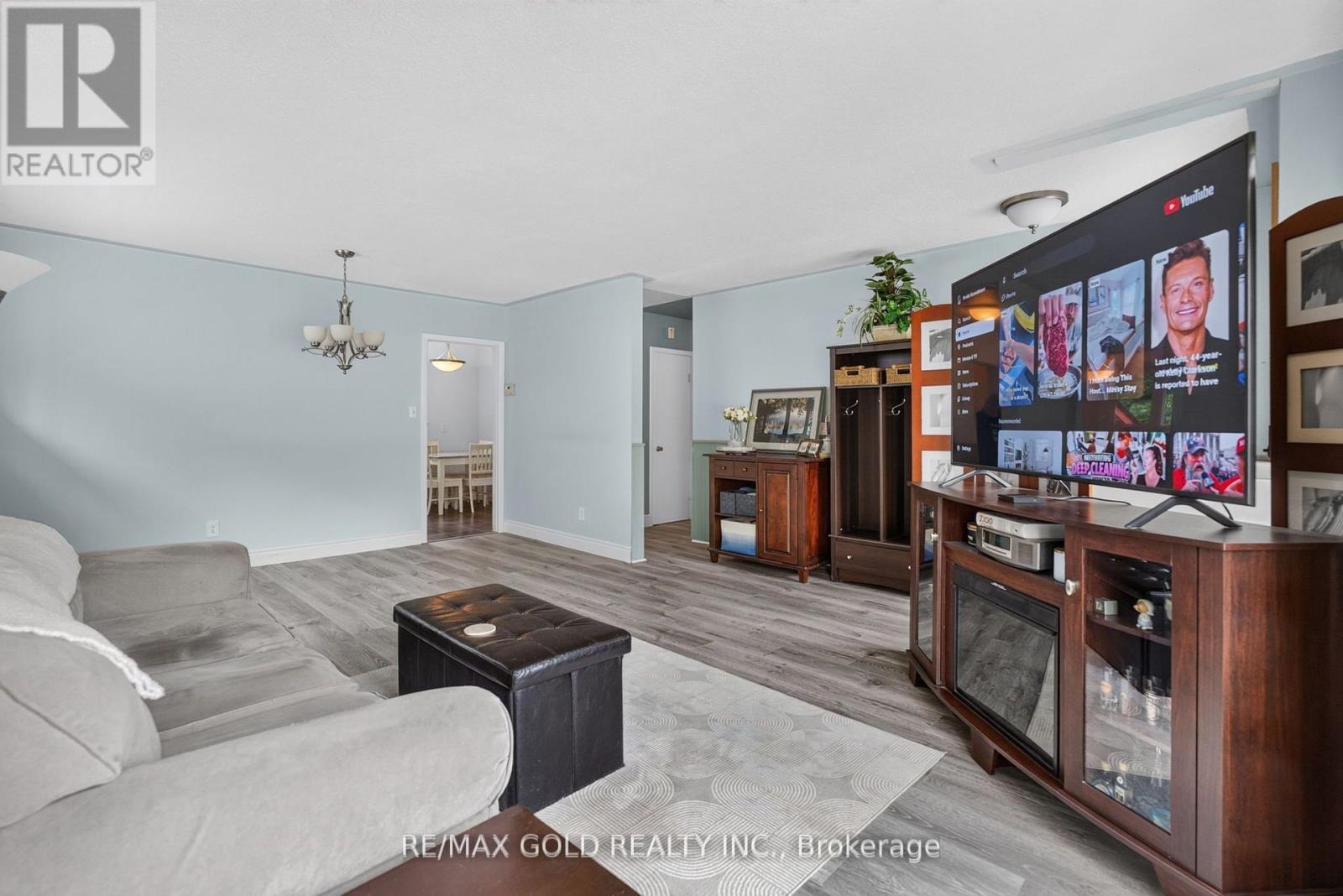 182 Mcmurchy Avenue S, Brampton, Ontario  L6Y 1Y9 - Photo 9 - W13785674