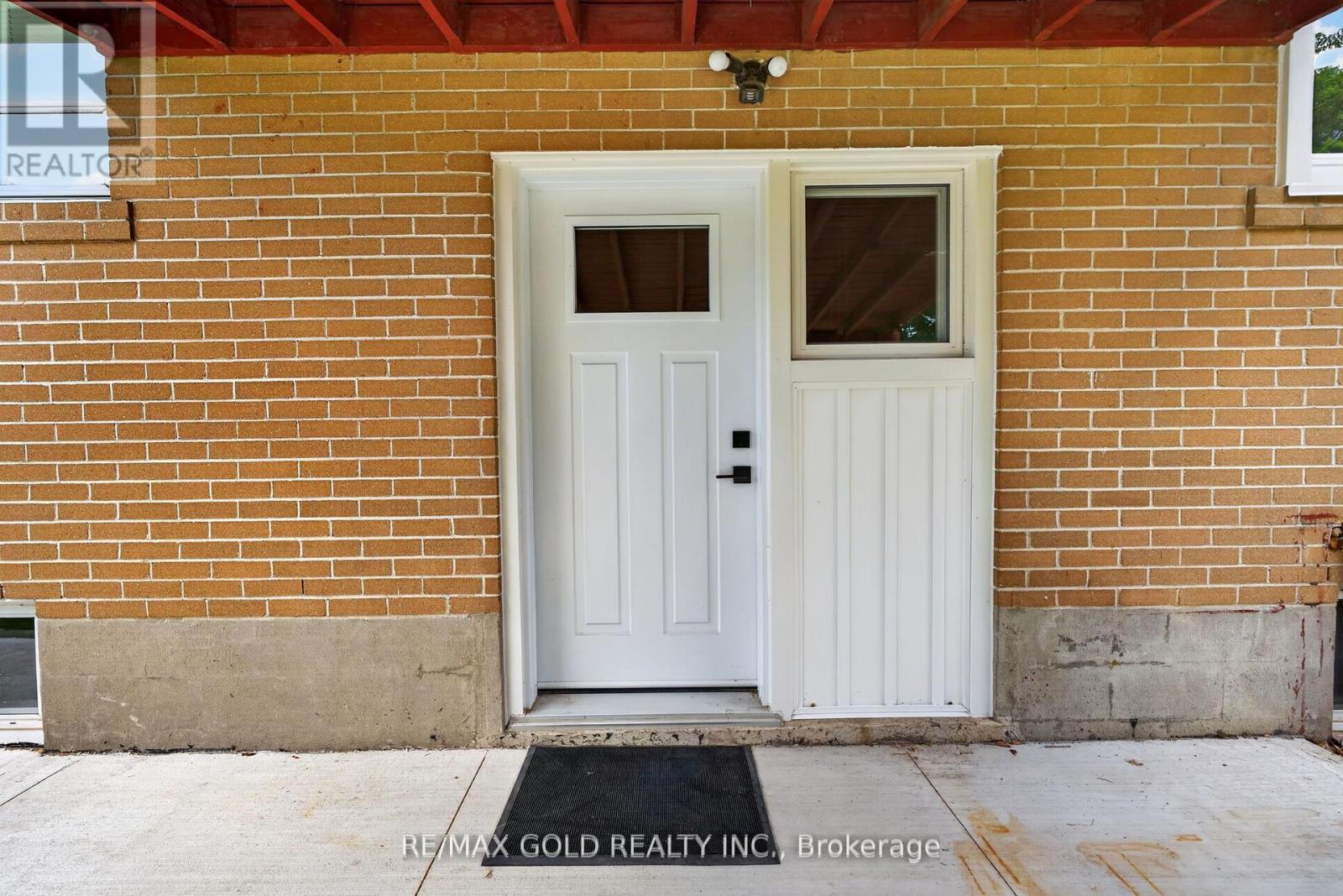 182 Mcmurchy Avenue S, Brampton, Ontario  L6Y 1Y9 - Photo 44 - W13785674
