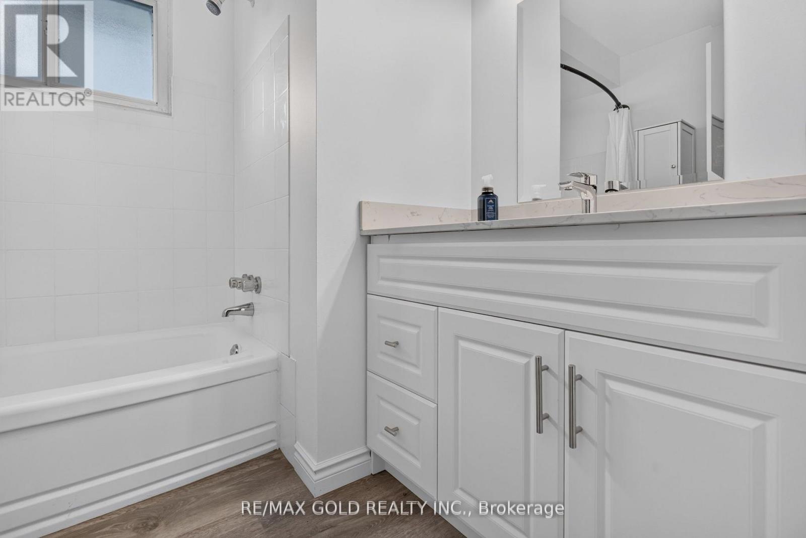 182 Mcmurchy Avenue S, Brampton, Ontario  L6Y 1Y9 - Photo 20 - W13785674