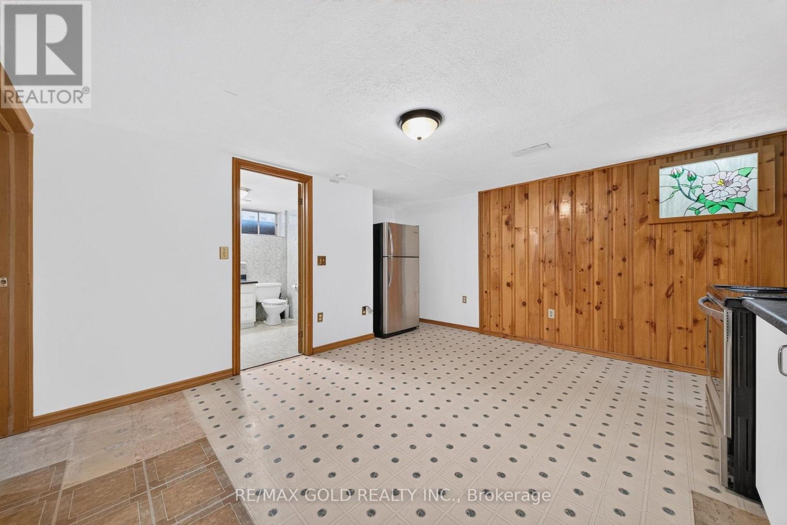182 Mcmurchy Avenue S, Brampton, Ontario  L6Y 1Y9 - Photo 37 - W13785674
