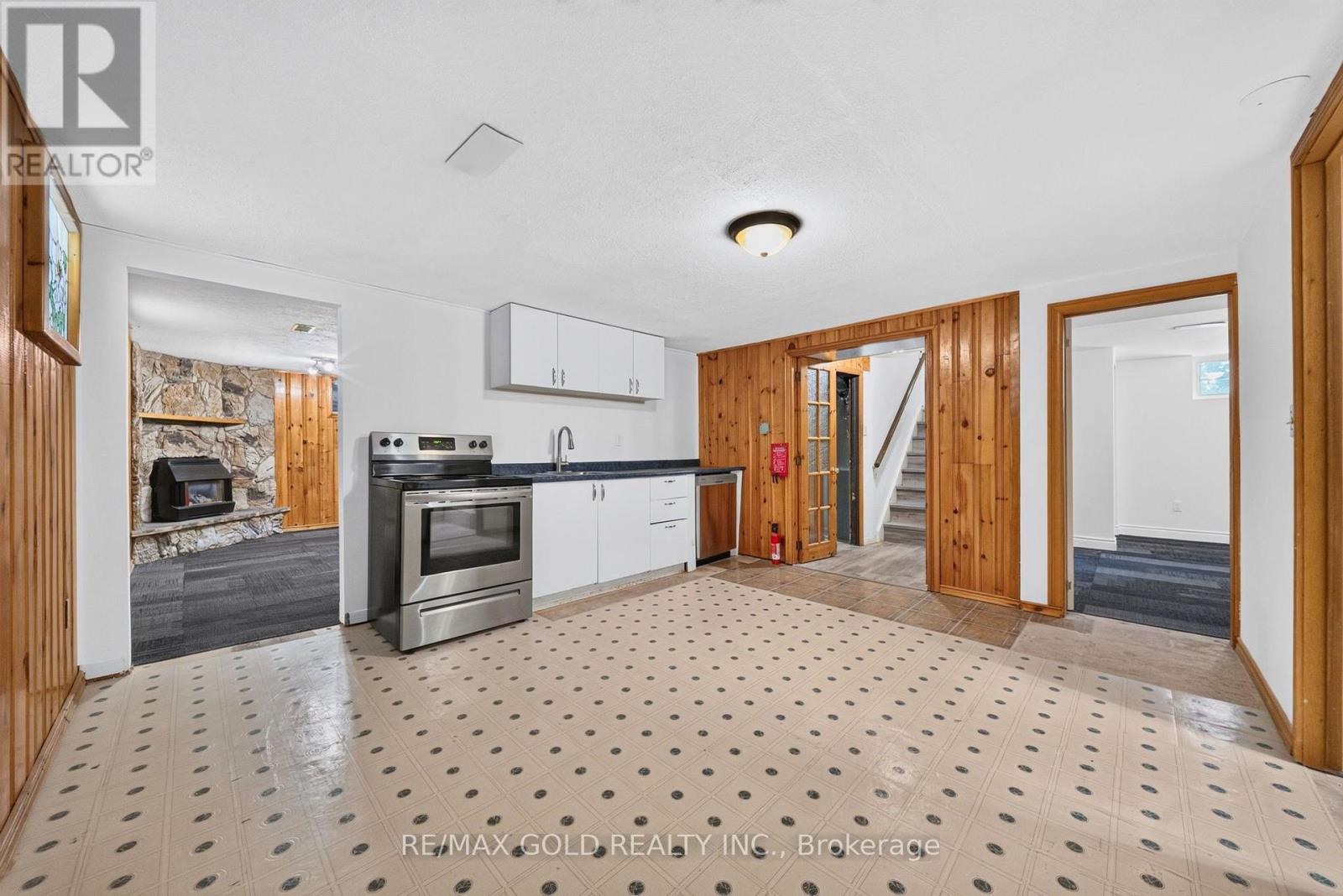 182 Mcmurchy Avenue S, Brampton, Ontario  L6Y 1Y9 - Photo 34 - W13785674
