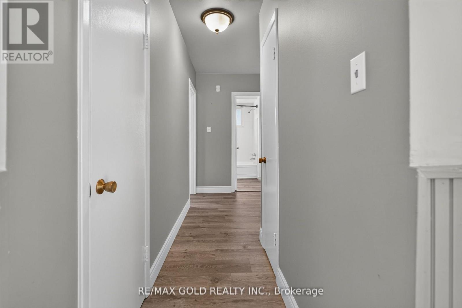 182 Mcmurchy Avenue S, Brampton, Ontario  L6Y 1Y9 - Photo 18 - W13785674