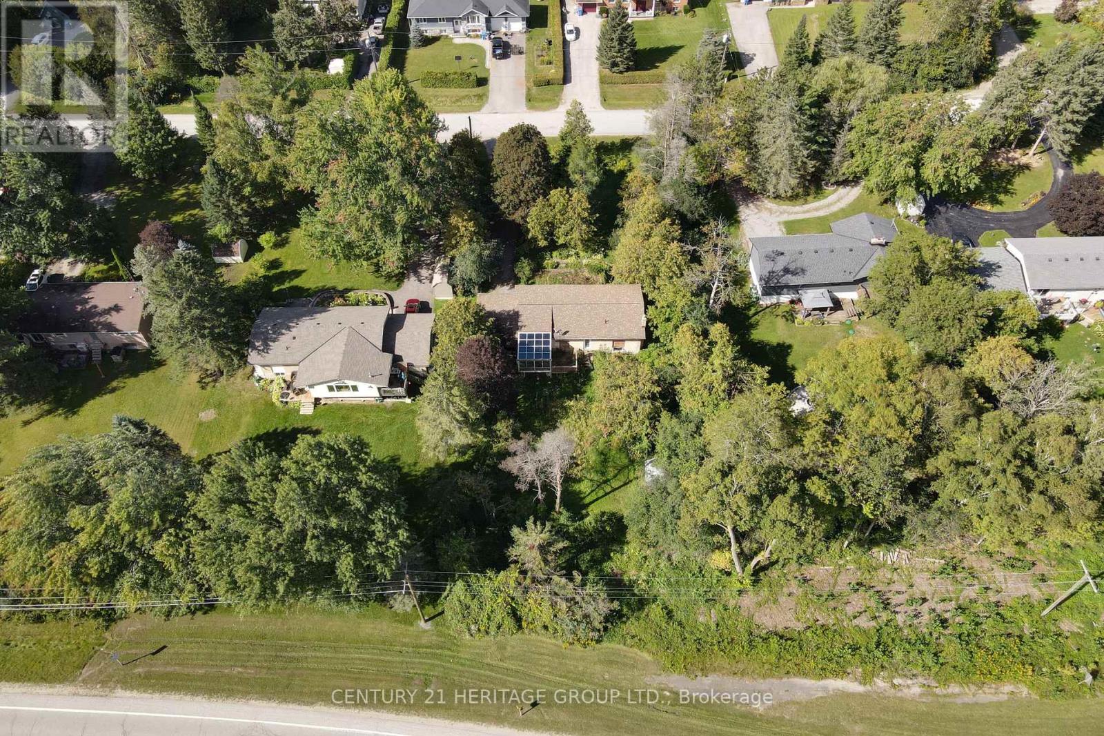 33 Minonen Road, Georgina, Ontario  L0C 1L0 - Photo 3 - N13786444