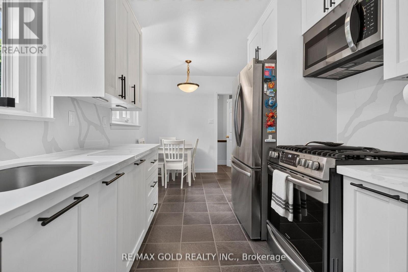 182 Mcmurchy Avenue S, Brampton, Ontario  L6Y 1Y9 - Photo 15 - W13785674